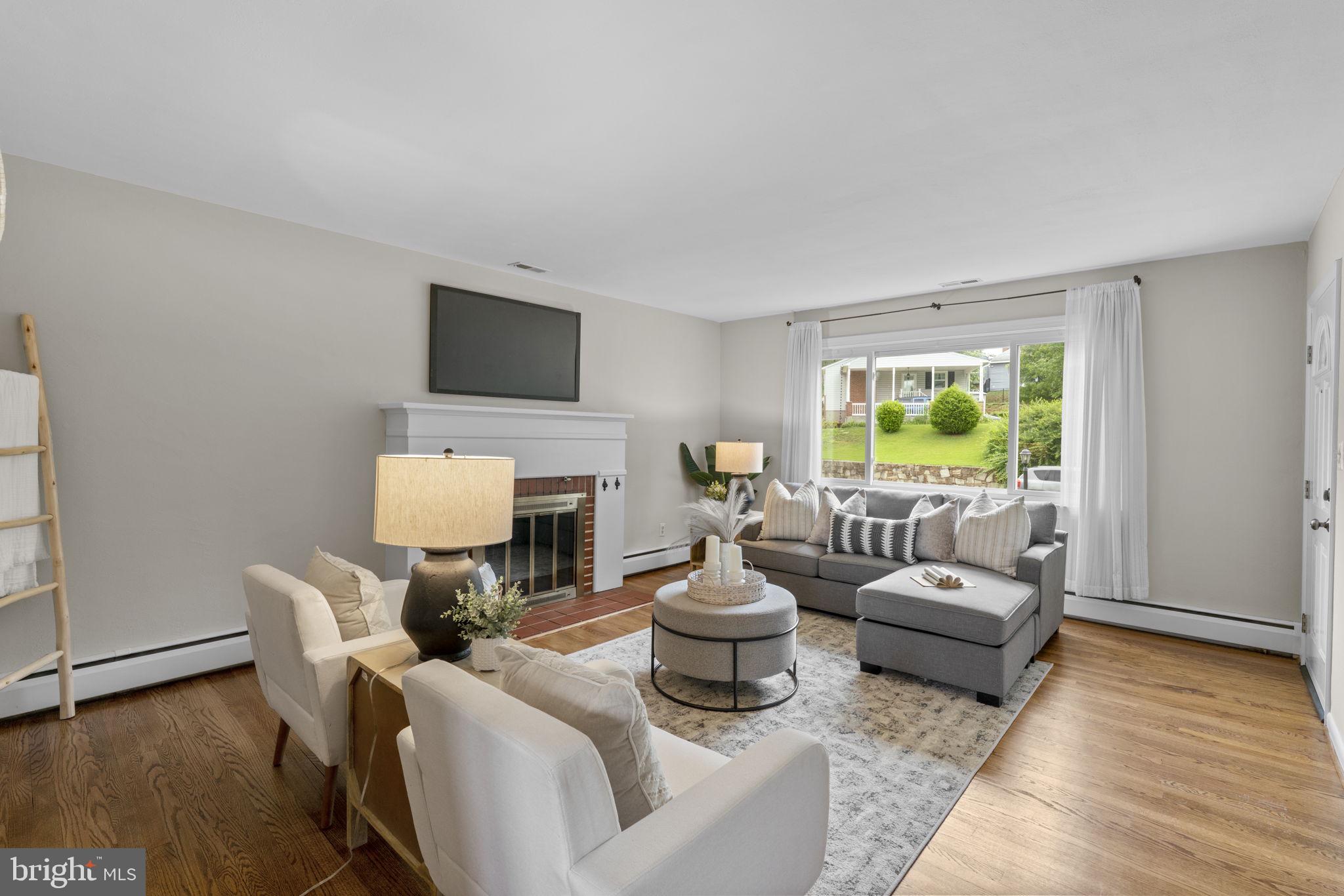 MICHAELTON MANOR - Residential