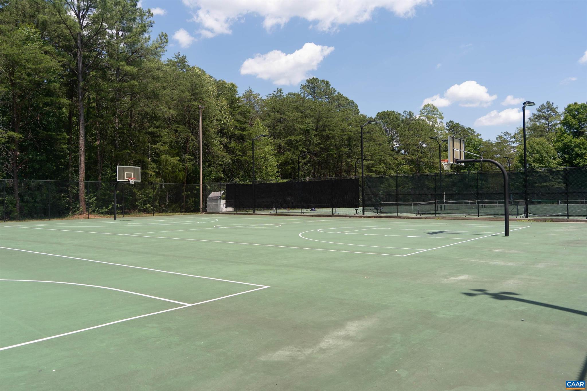 LAKE MONTICELLO - Land