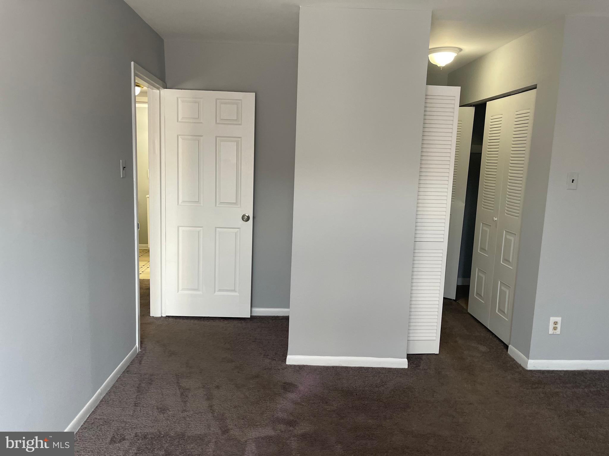 TREETOP CONDO - Residential