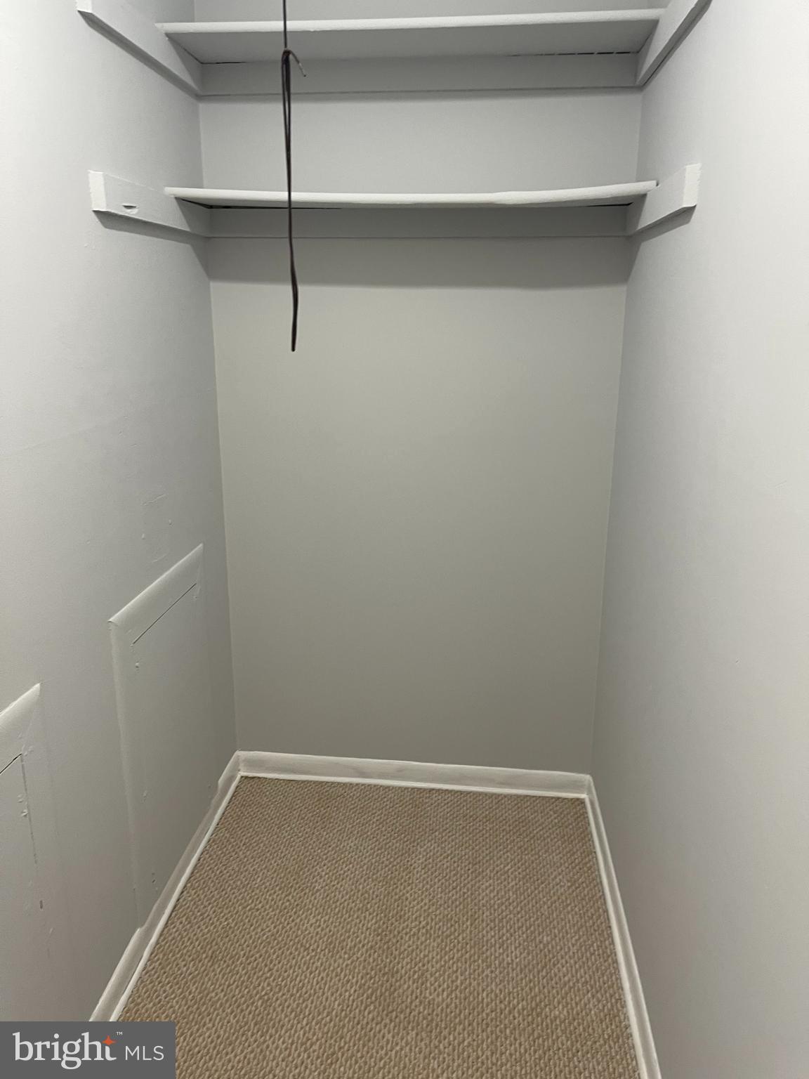 TREETOP CONDO - Residential