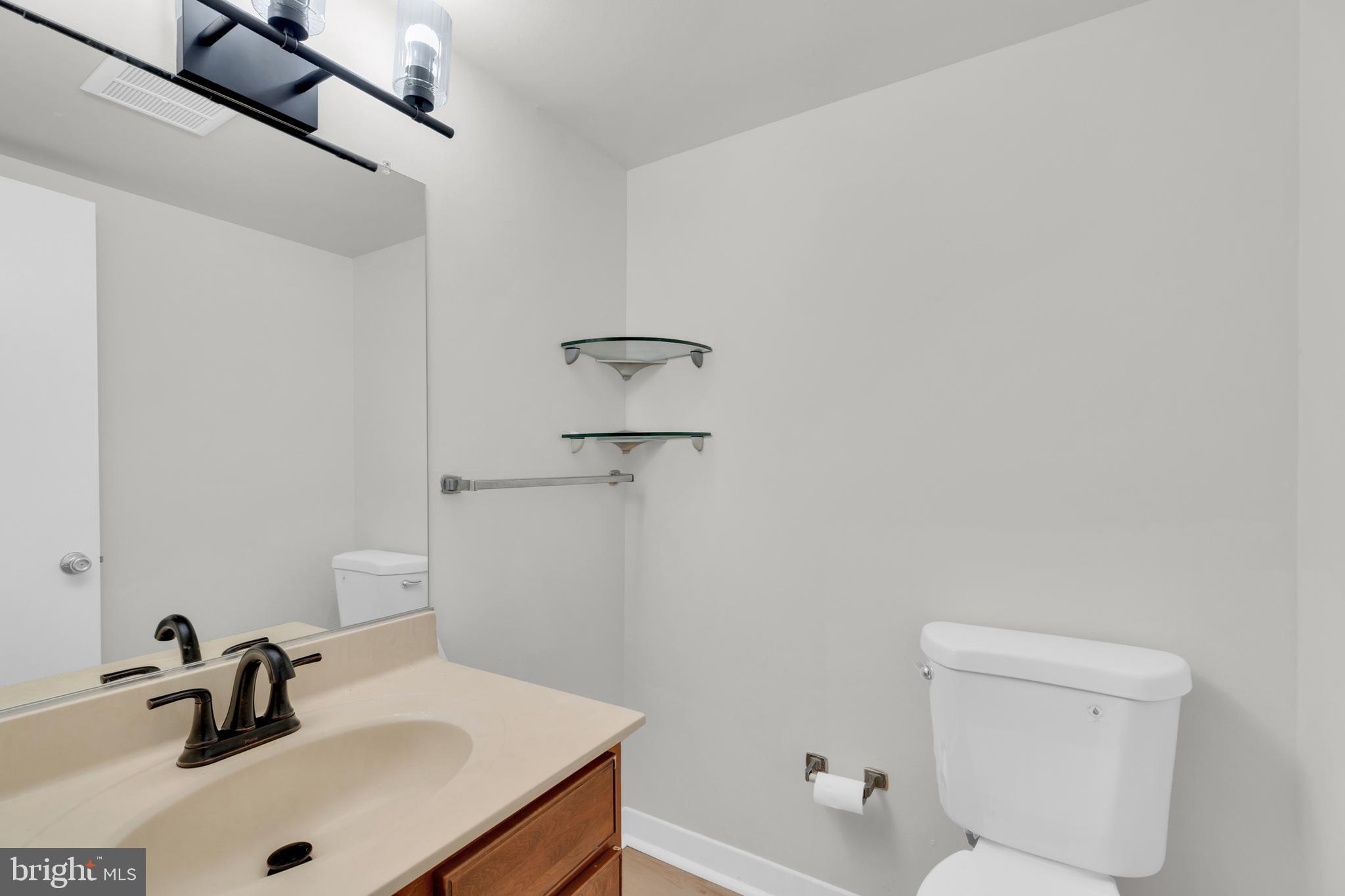WOODBURN VILLAGE - Residential