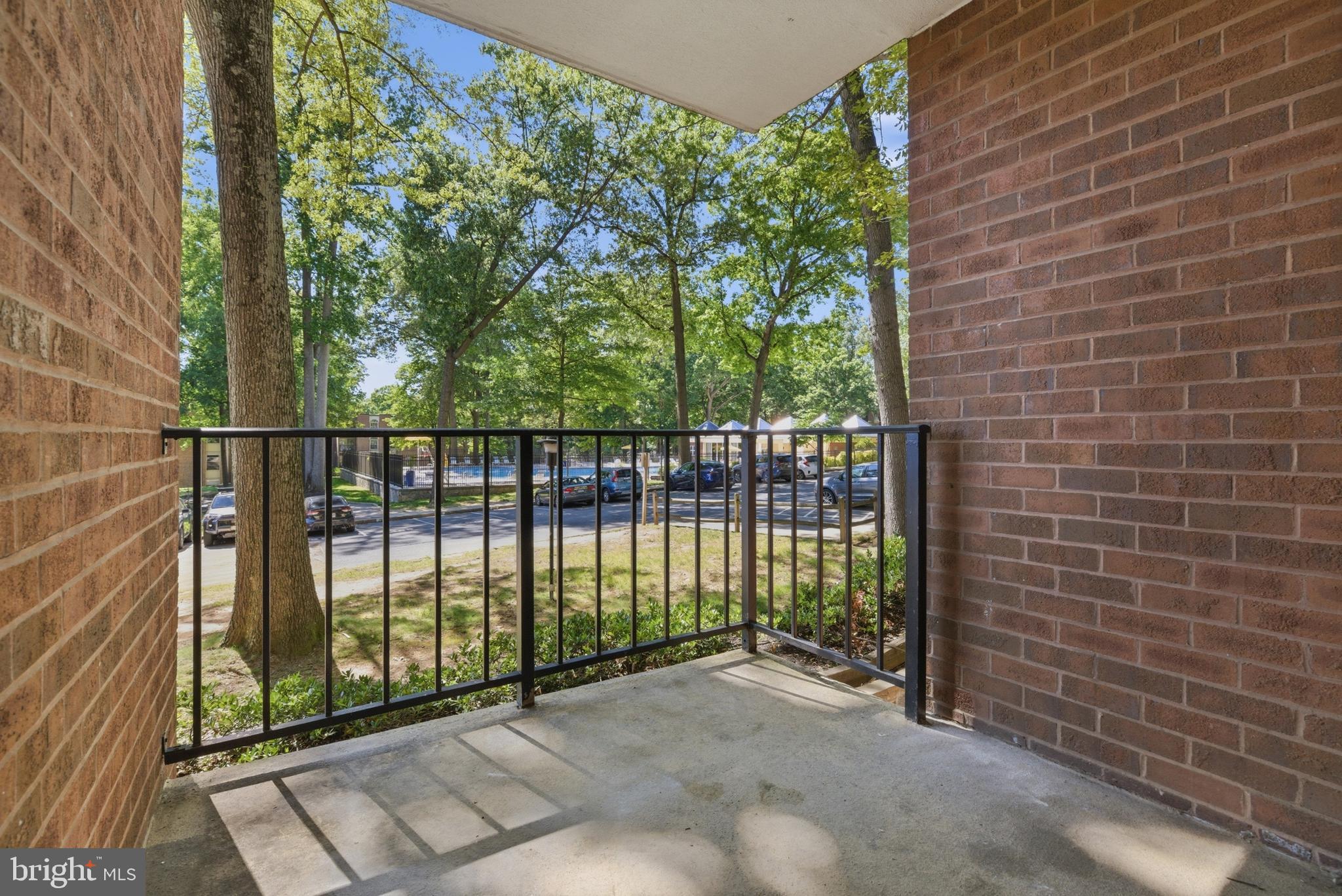 WOODBURN VILLAGE - Residential