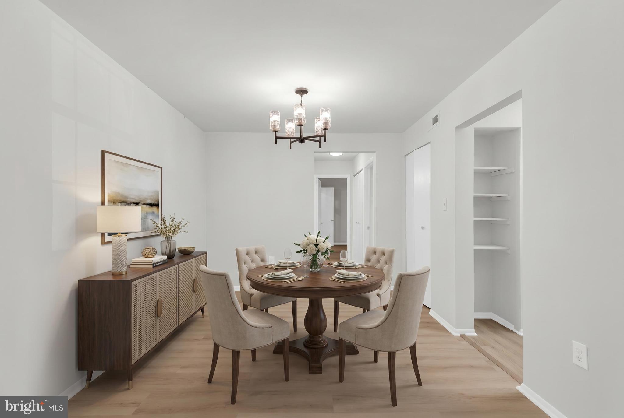 WOODBURN VILLAGE - Residential