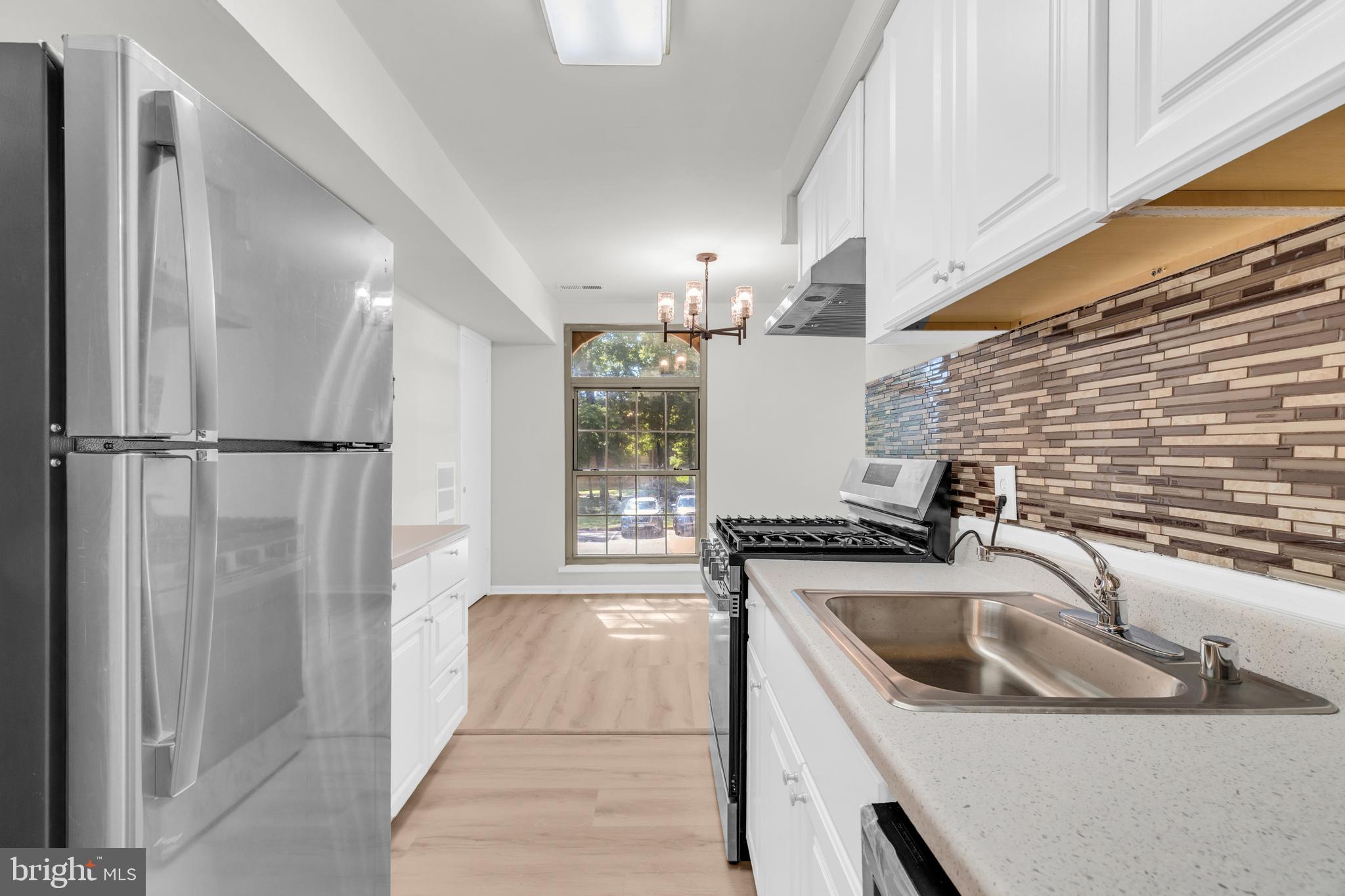 WOODBURN VILLAGE - Residential