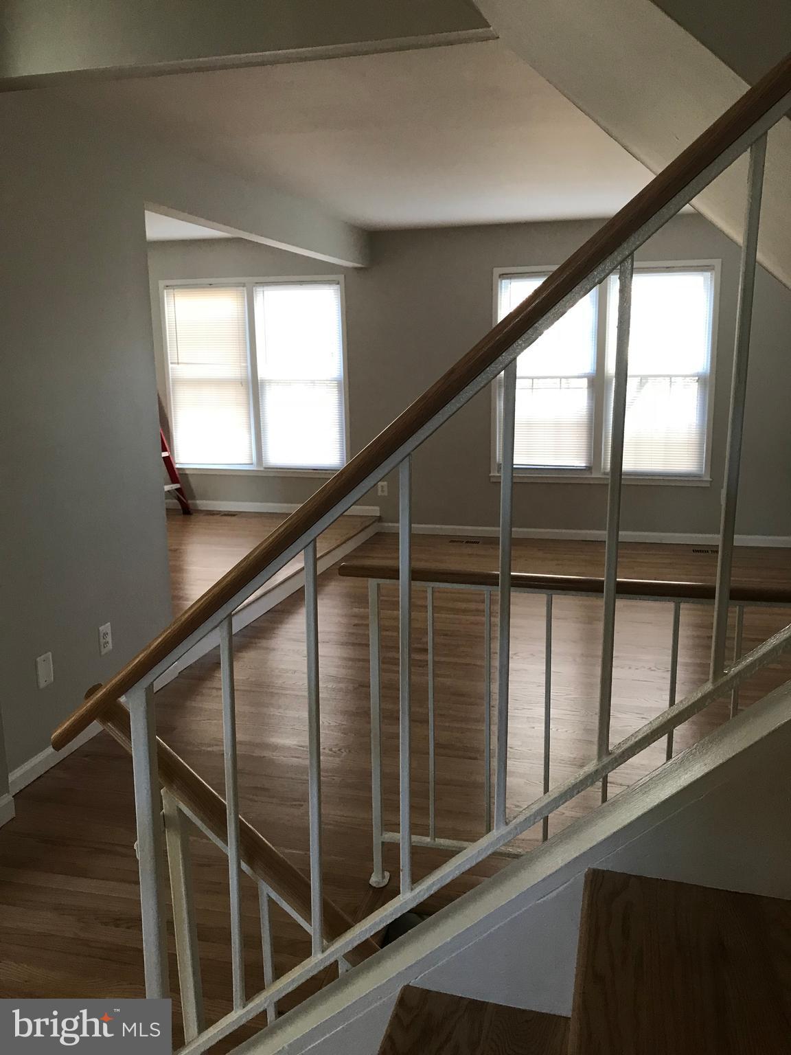 CROFTON COMMONS - Residential Lease