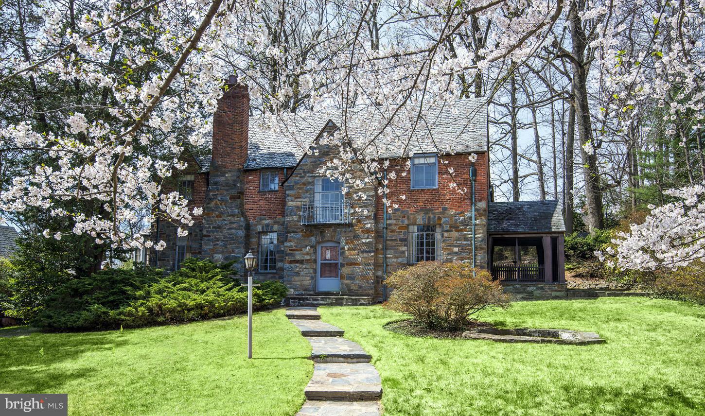 This is entered for comp purposes only.  Lovely Tudor home on fantastic block in Kenwood.