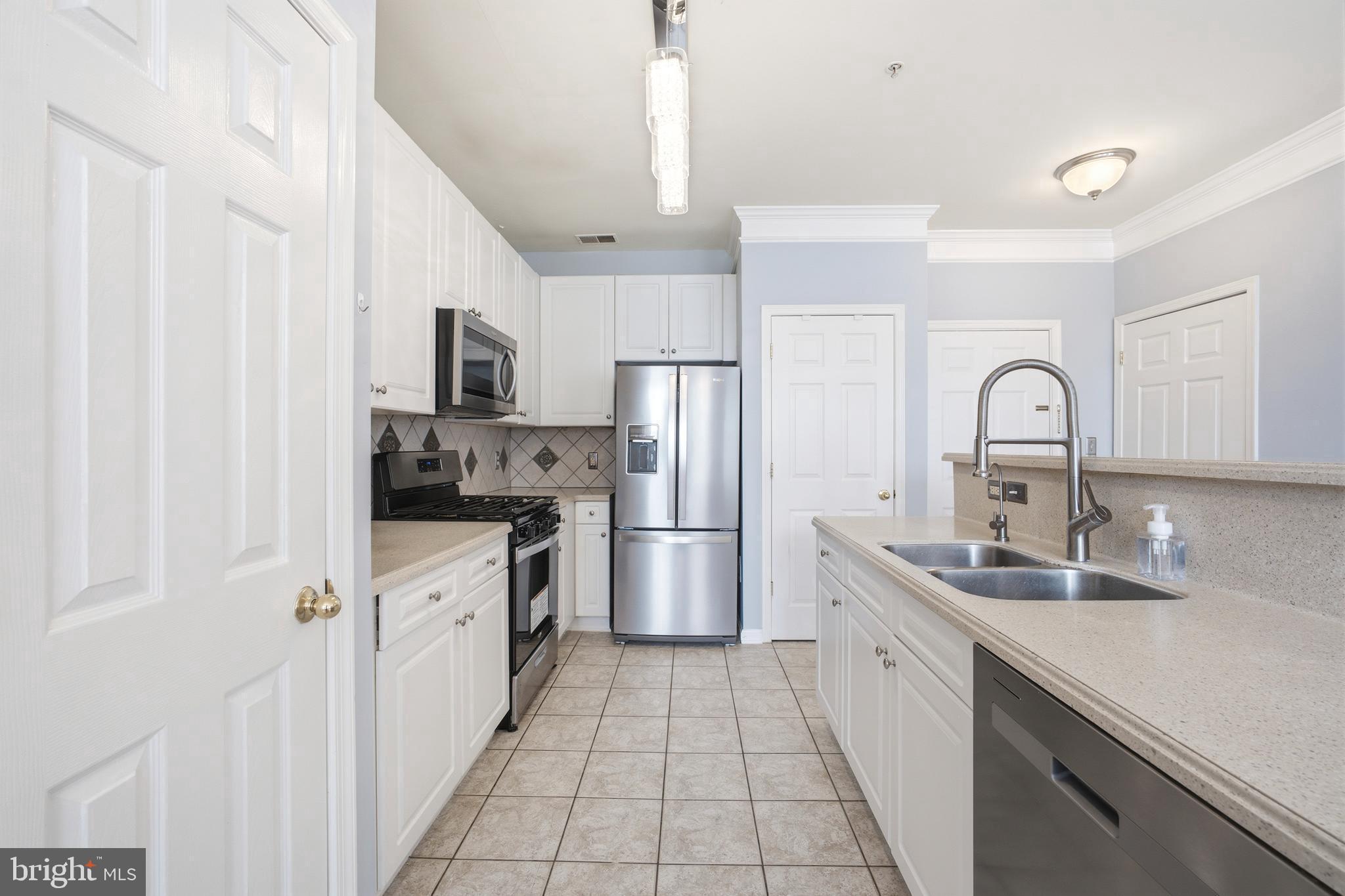 WESTBRIAR CONDOMINIUMS - Residential