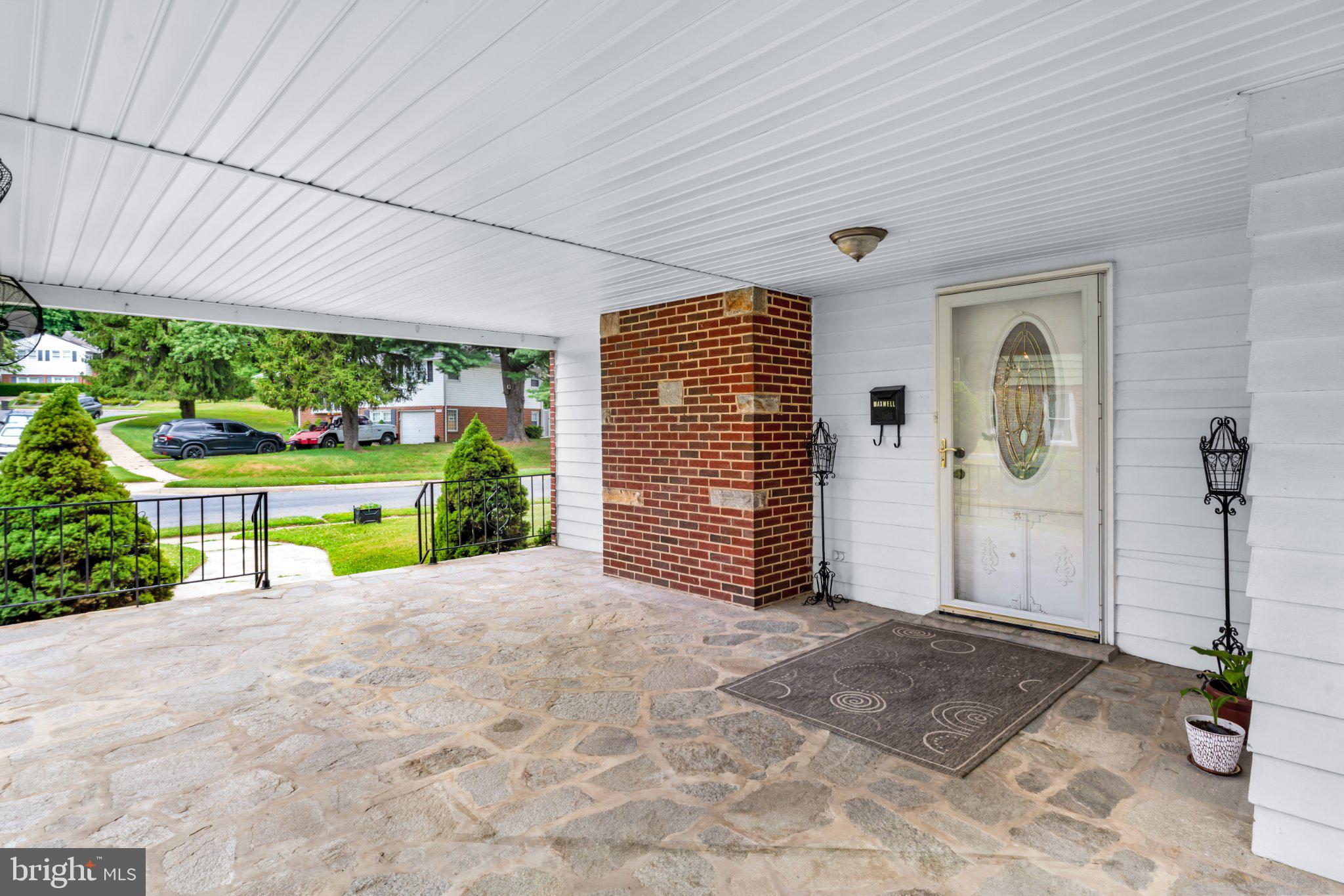 OLD HILLENDALE - Residential
