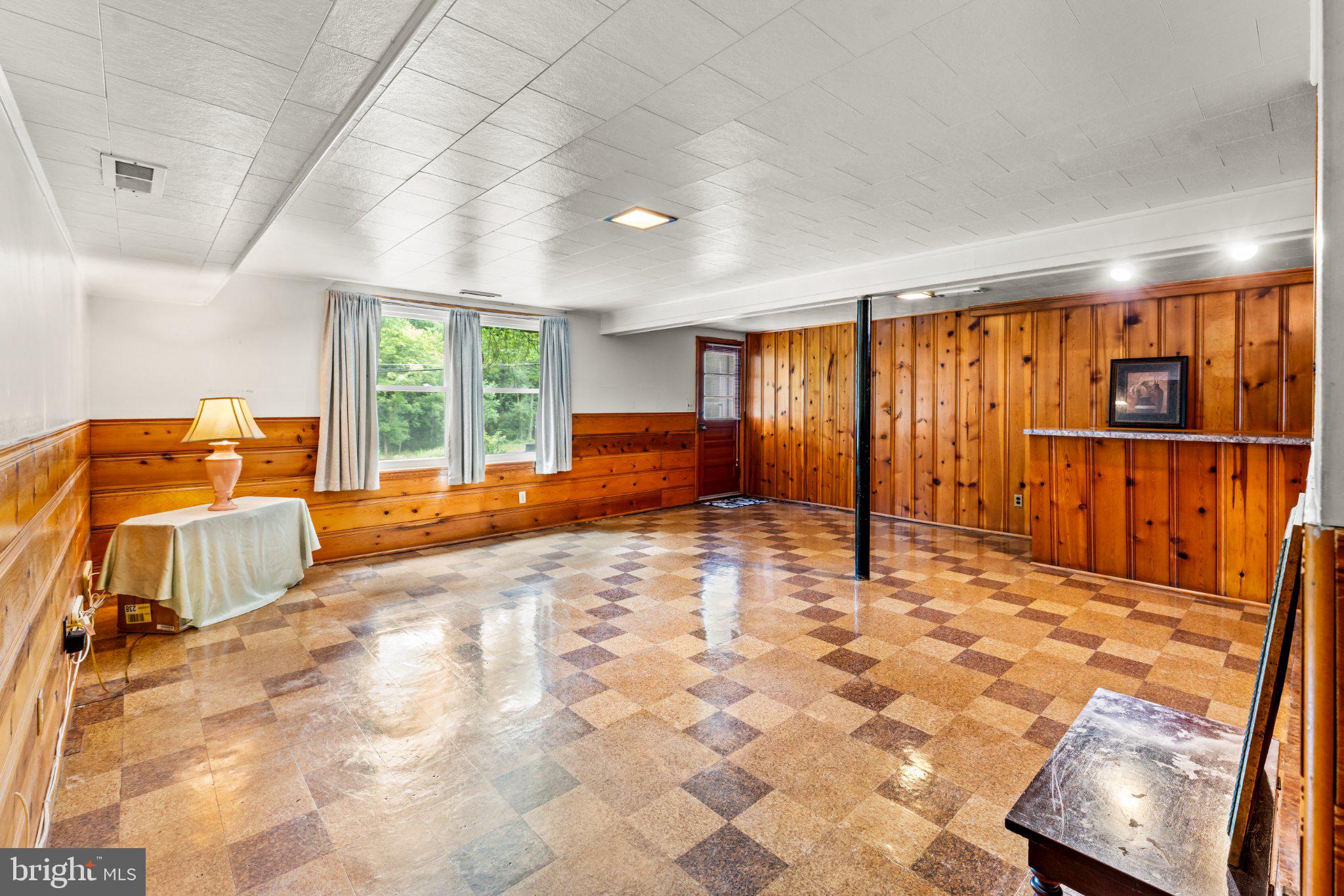 OLD HILLENDALE - Residential