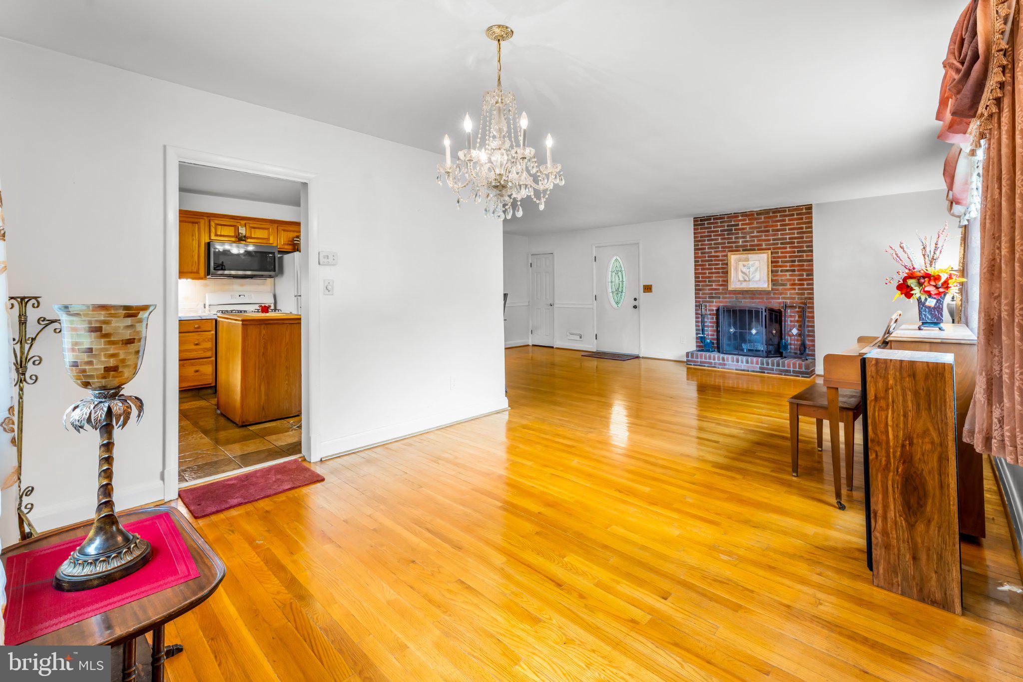 OLD HILLENDALE - Residential