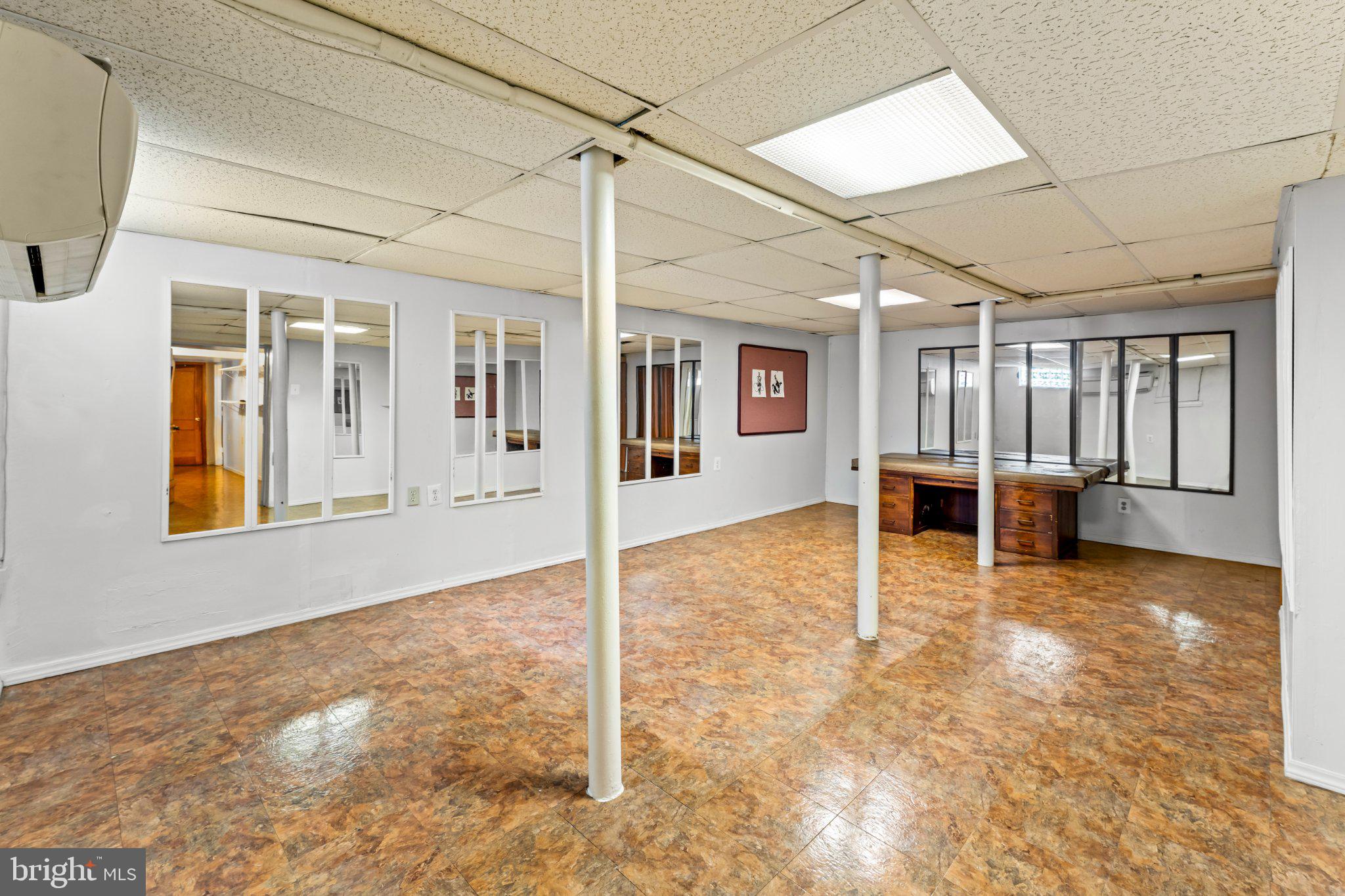 OLD HILLENDALE - Residential