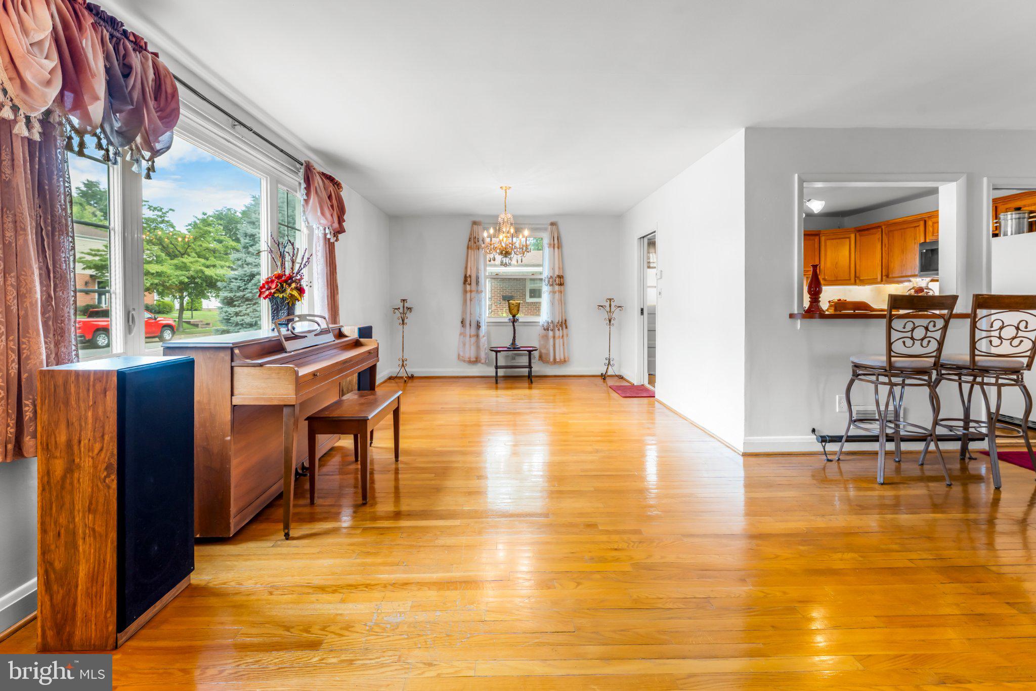 OLD HILLENDALE - Residential