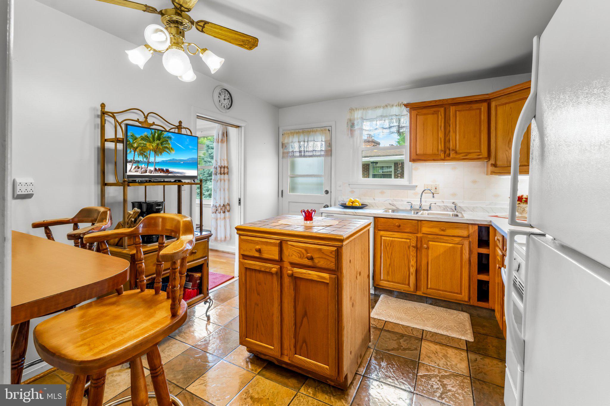 OLD HILLENDALE - Residential