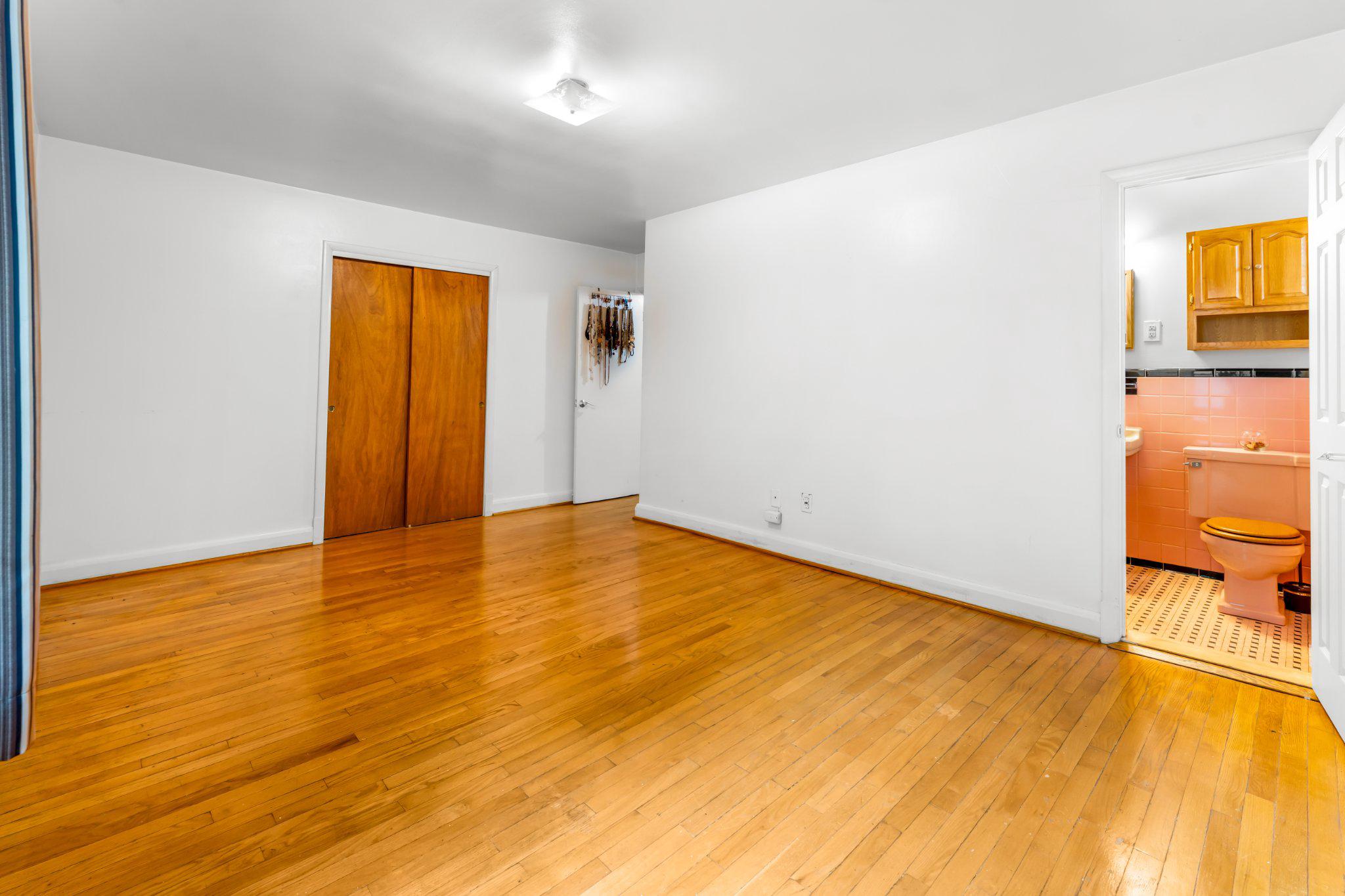 OLD HILLENDALE - Residential