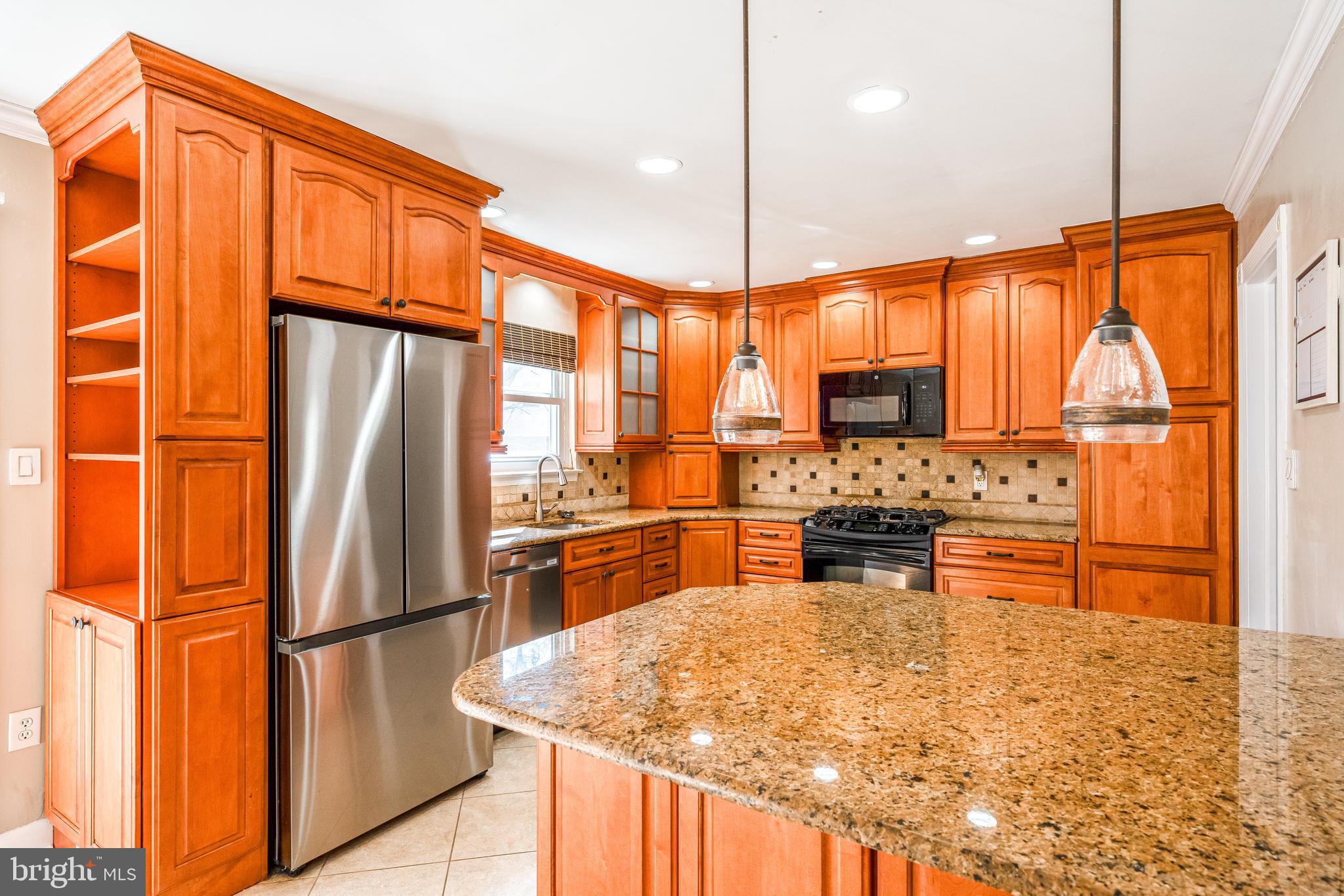 STONEYBROOKE - Residential Lease