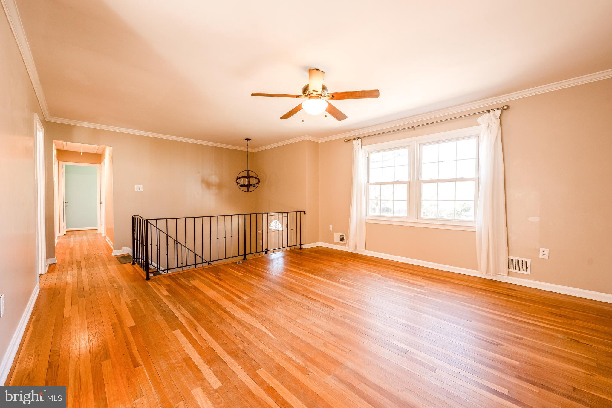 STONEYBROOKE - Residential Lease