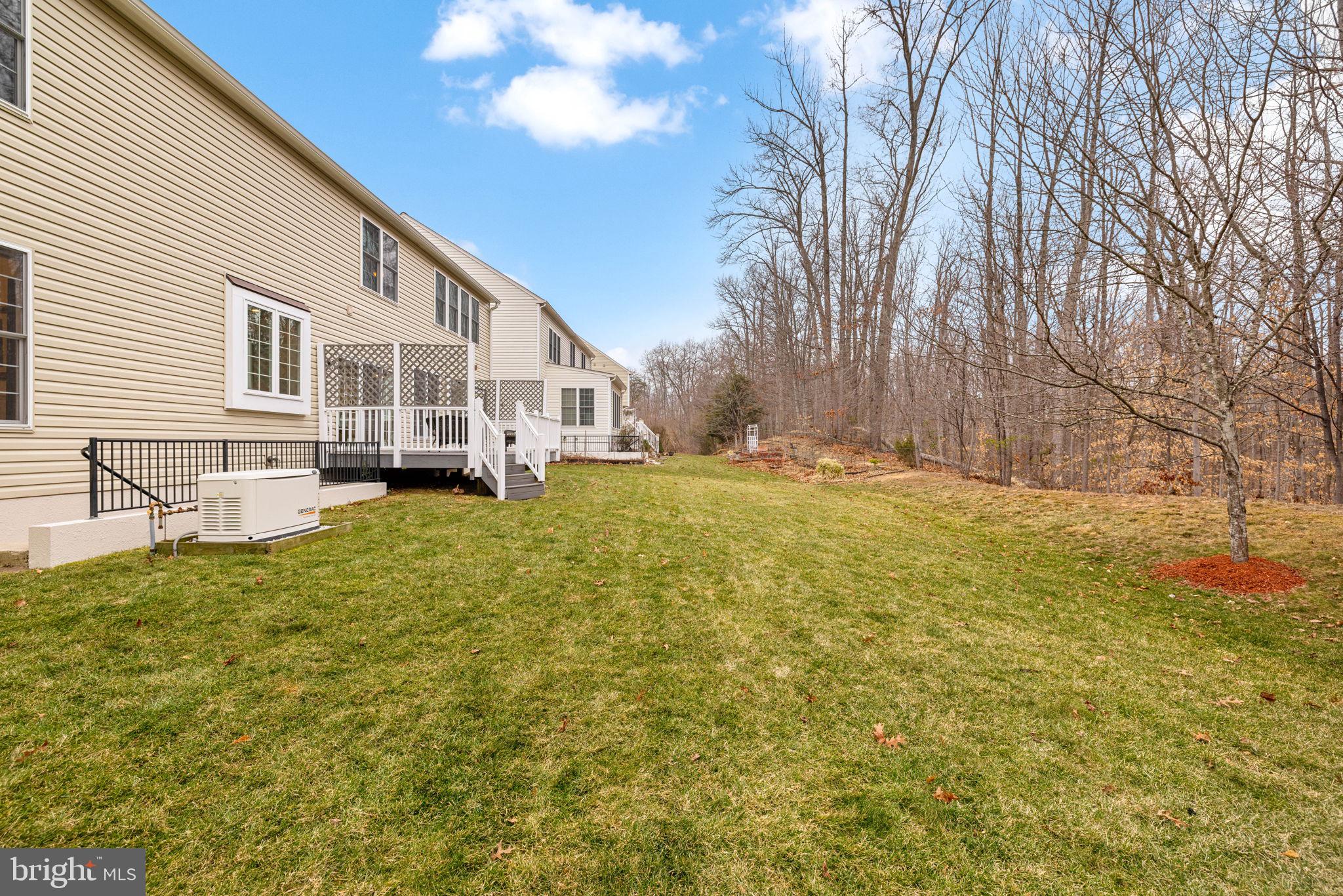 LAUREL HILL - Residential