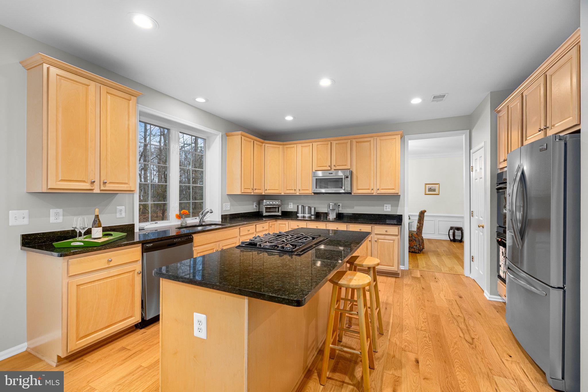 LAUREL HILL - Residential