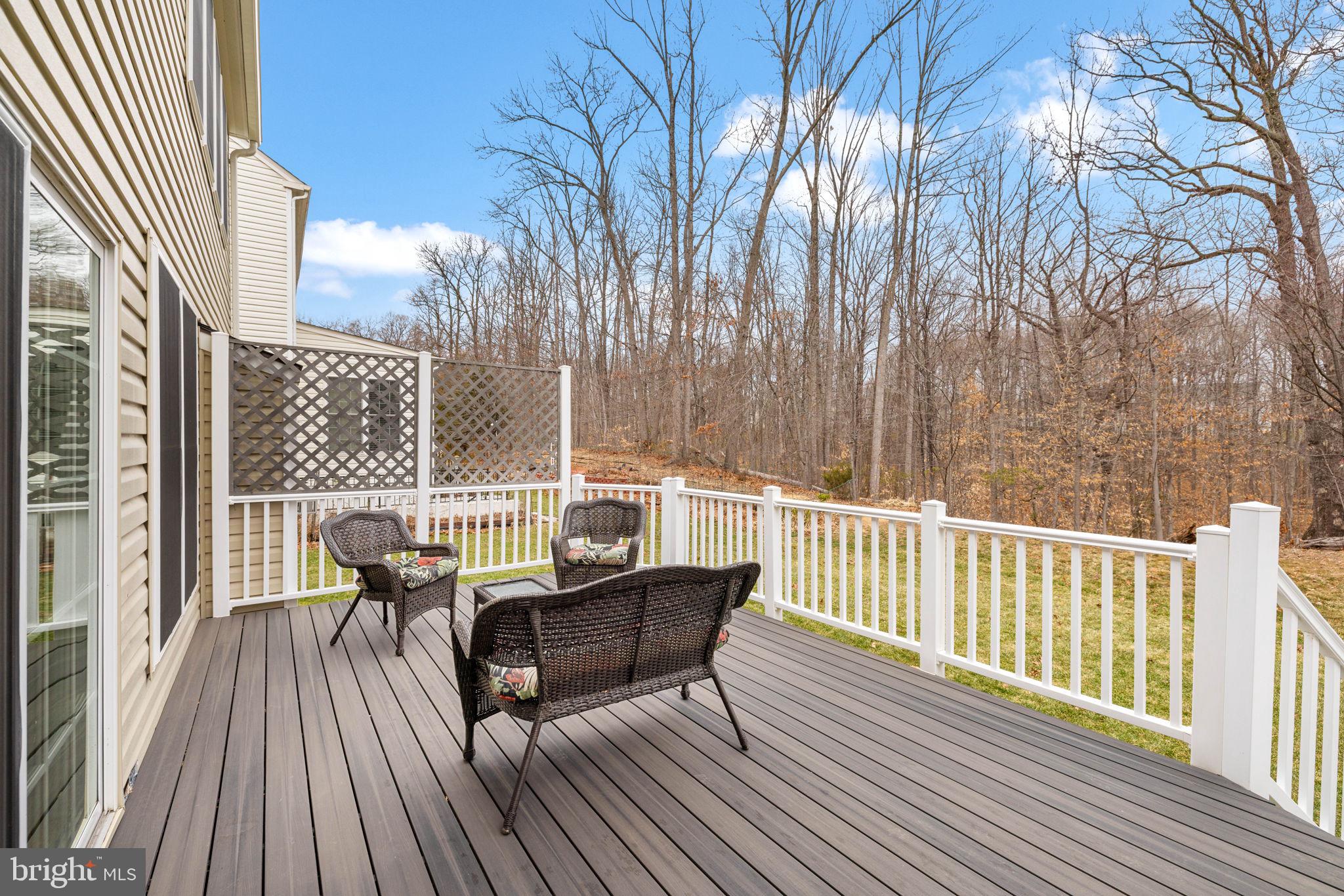 LAUREL HILL - Residential
