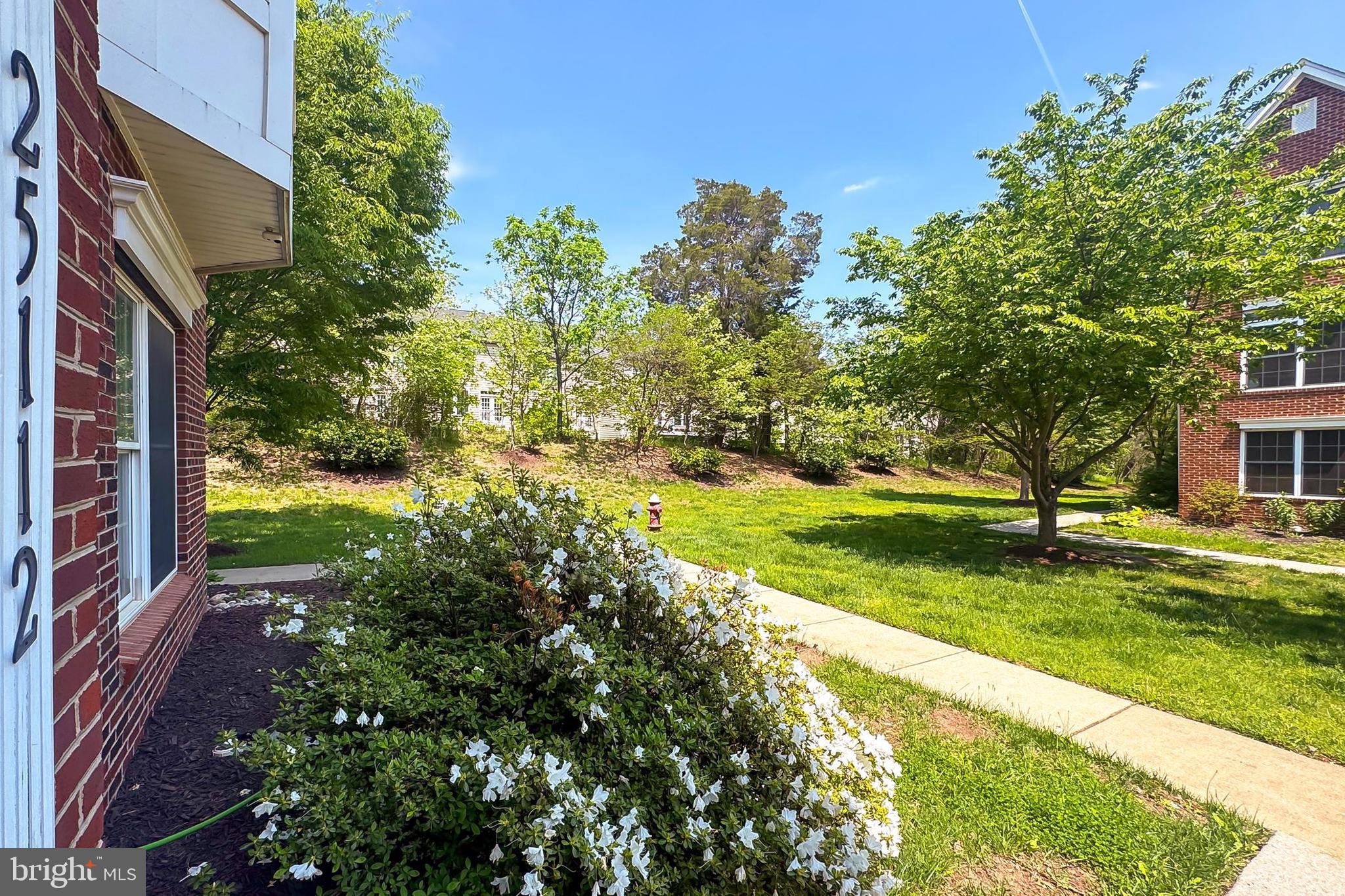 SOUTH RIDING - Residential