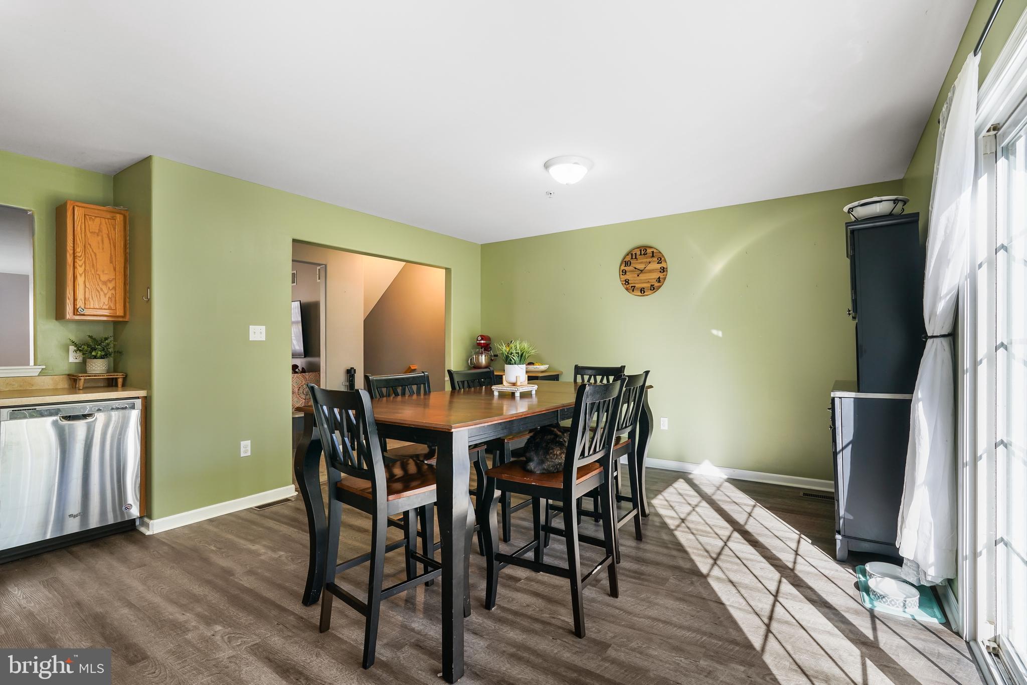 RED HILL - Residential