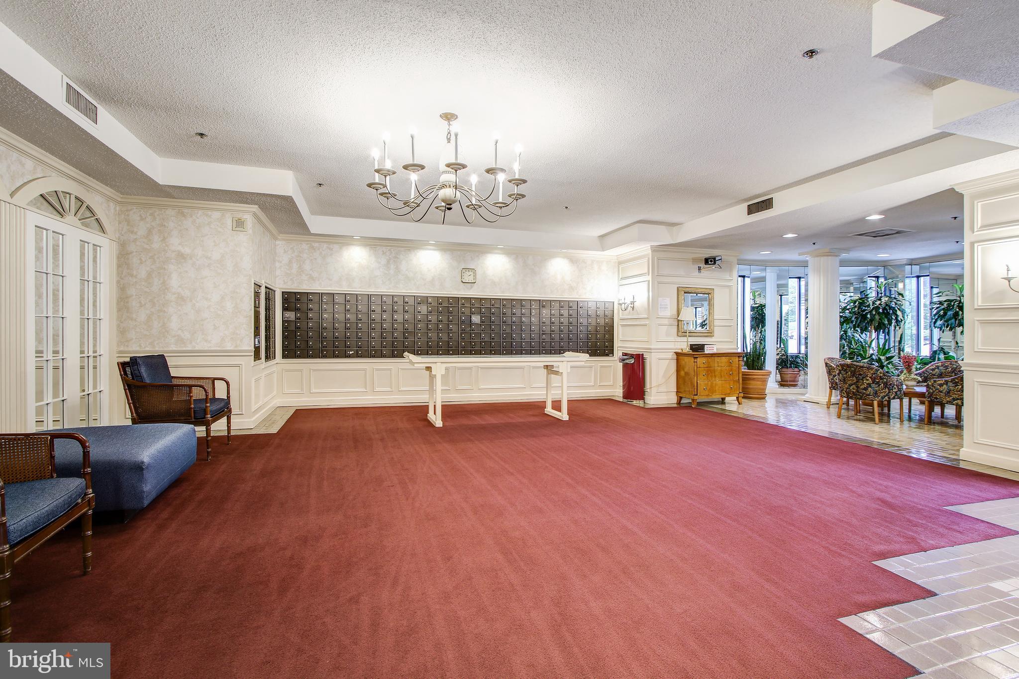 LEISURE WORLD - Residential