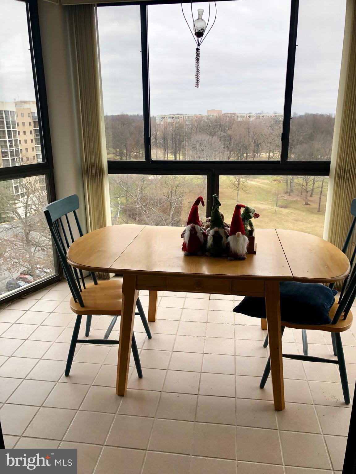 LEISURE WORLD - Residential