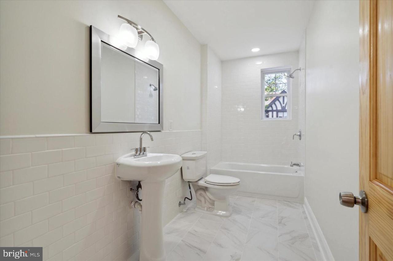 MT AIRY (WEST) - Residential