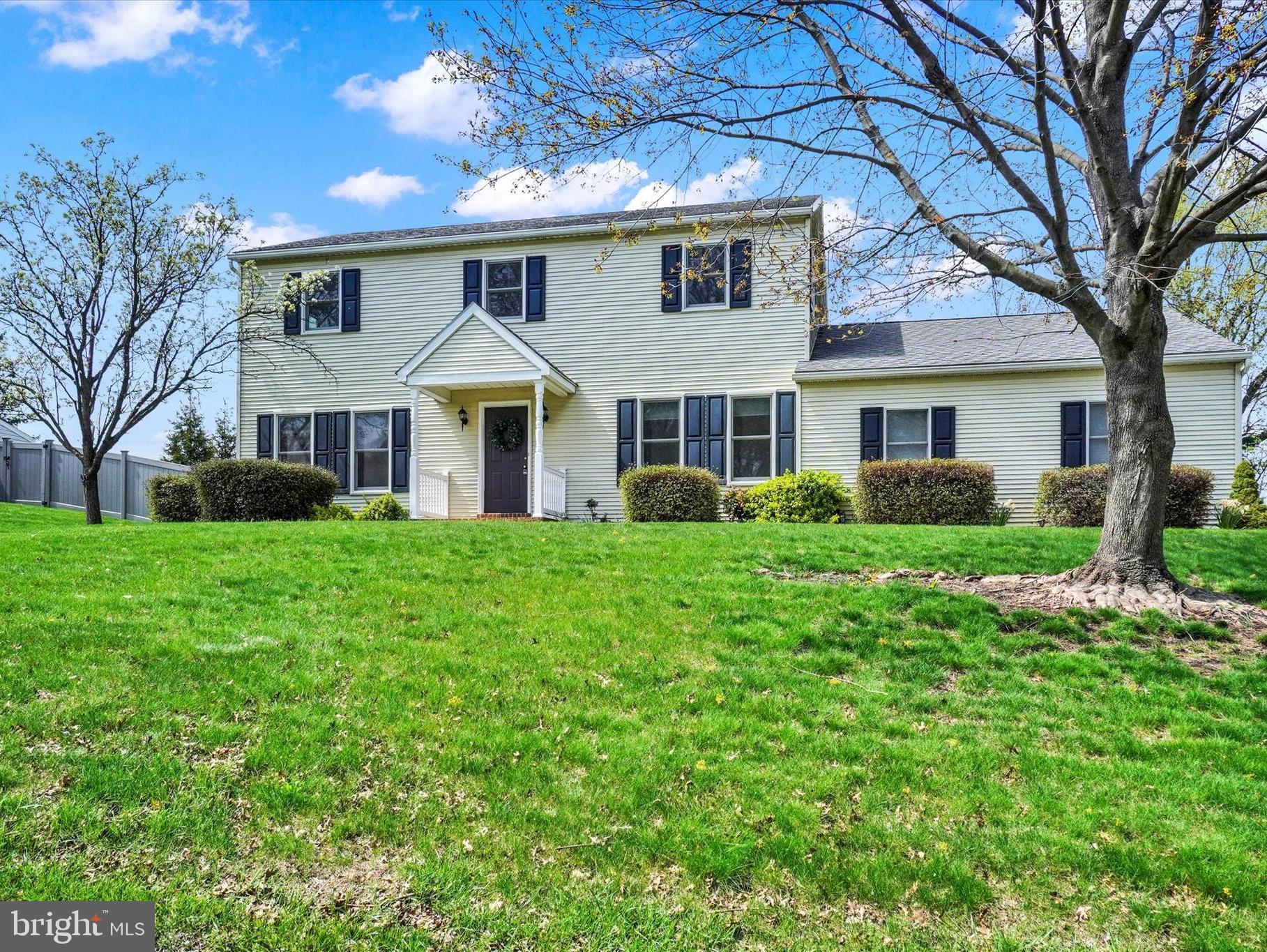 EAST MANCHESTER TWP. - Residential