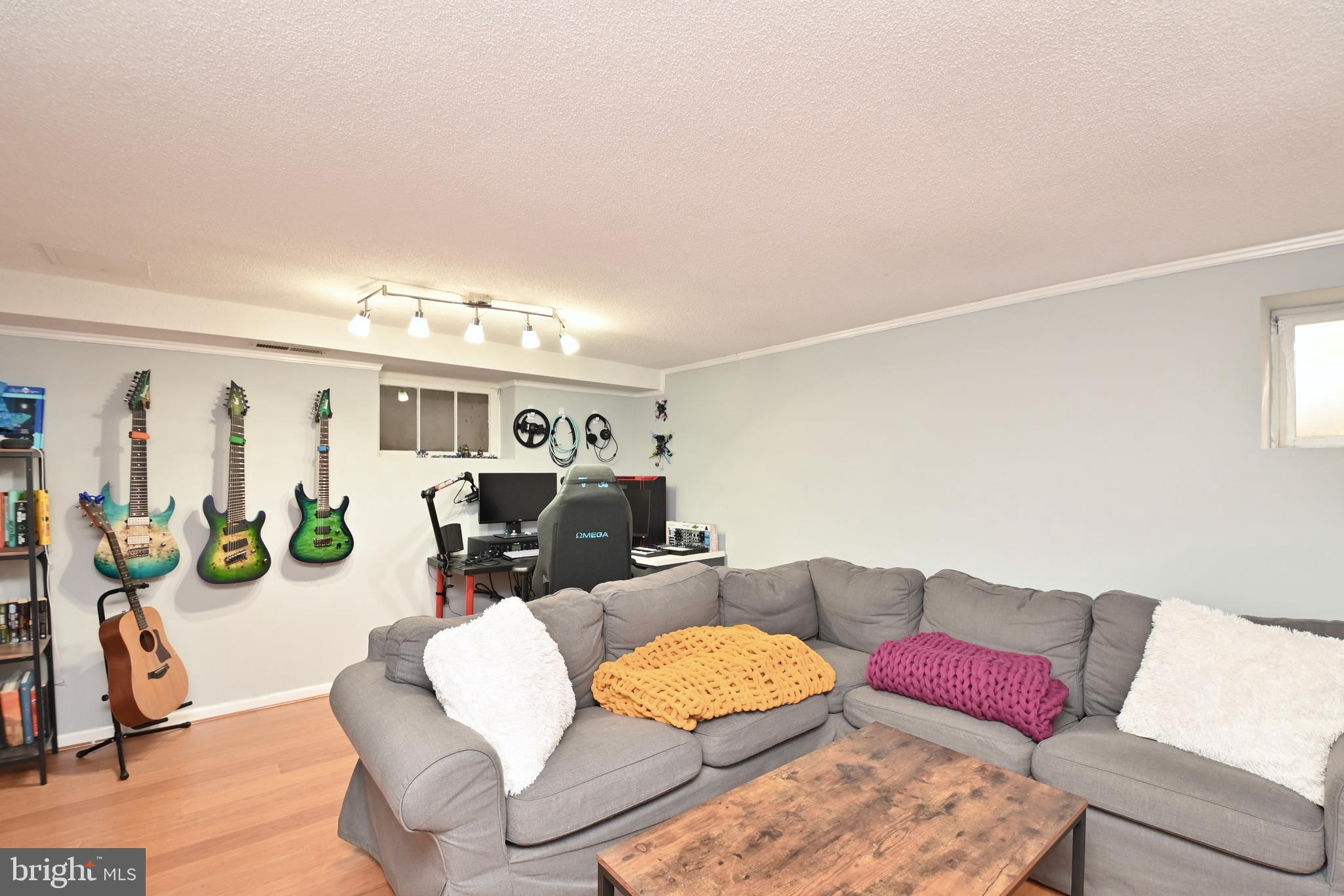 FAIRLINGTON ARBORS - Residential