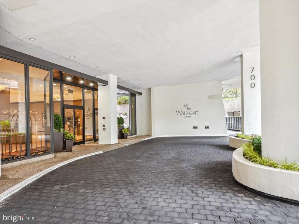 FOGGY BOTTOM - Residential