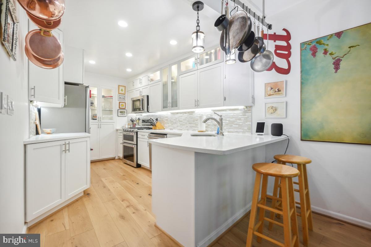 FOGGY BOTTOM - Residential