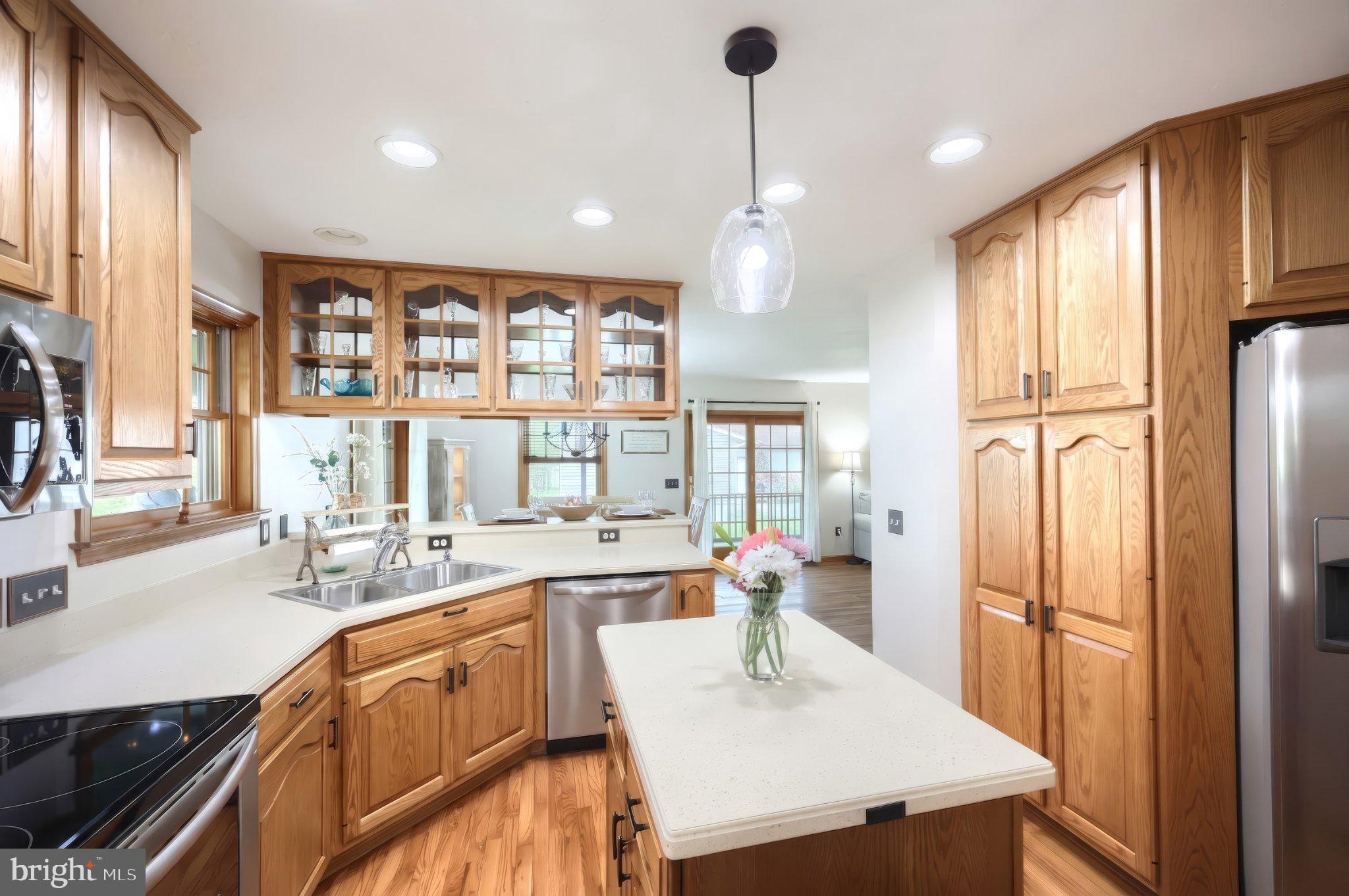 LAKE MEADE - Residential