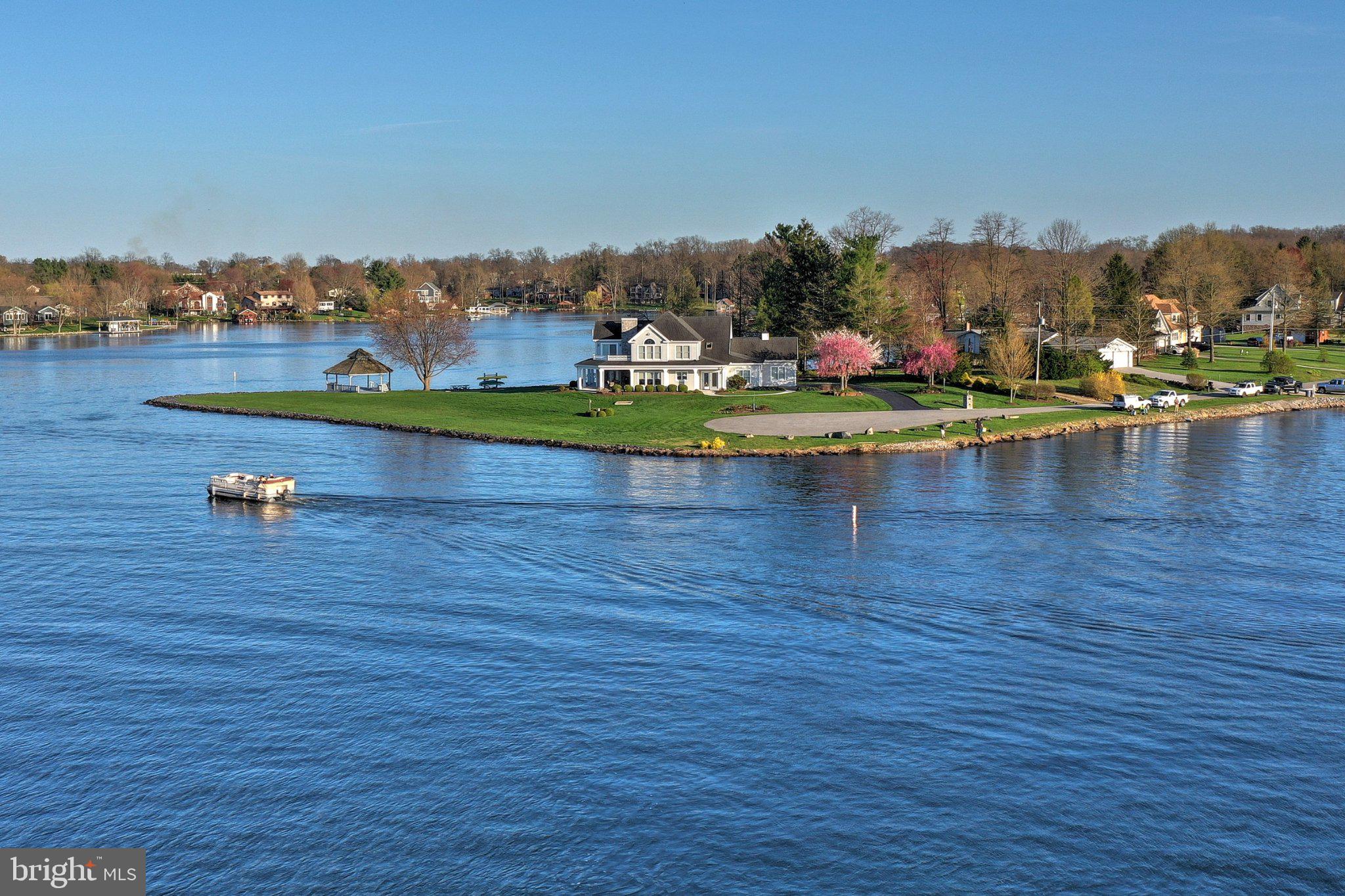 LAKE MEADE - Residential