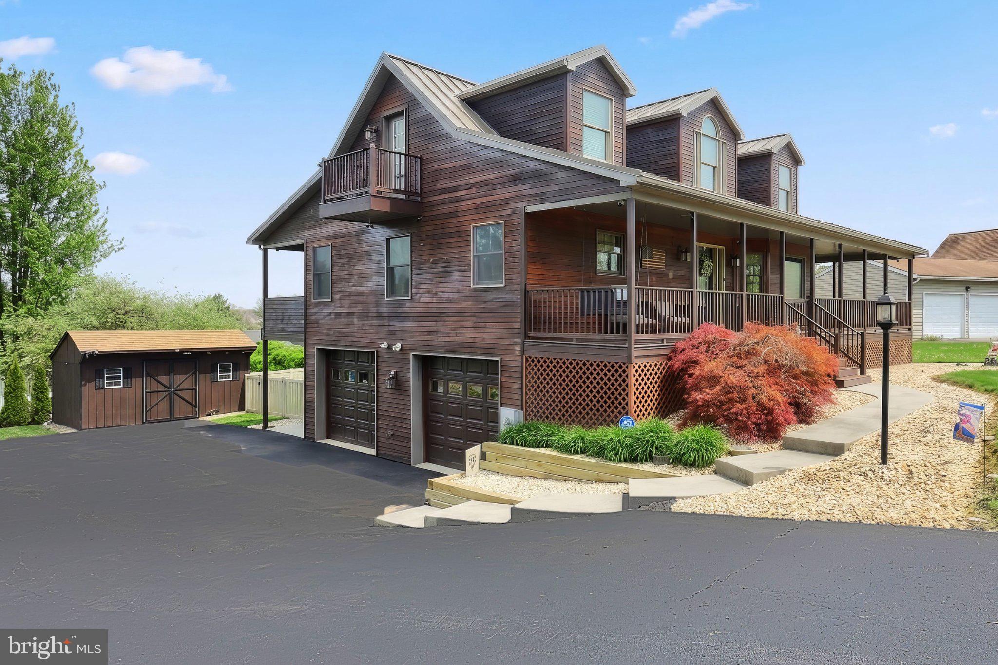 LAKE MEADE - Residential