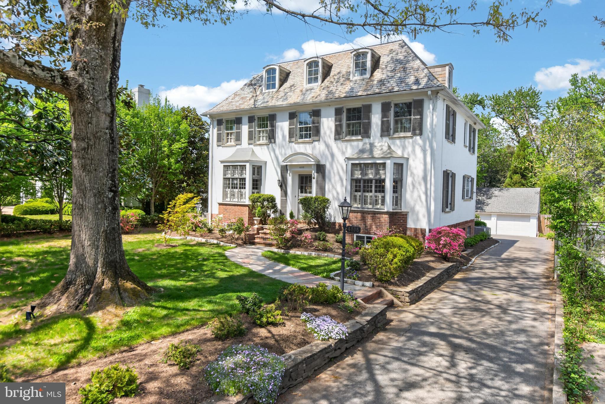 CHEVY CHASE - Residential