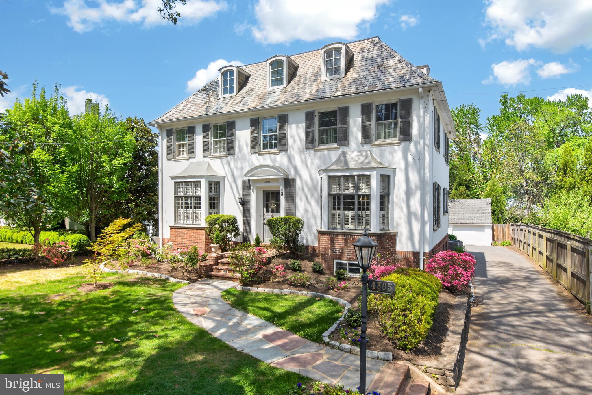 CHEVY CHASE - Residential