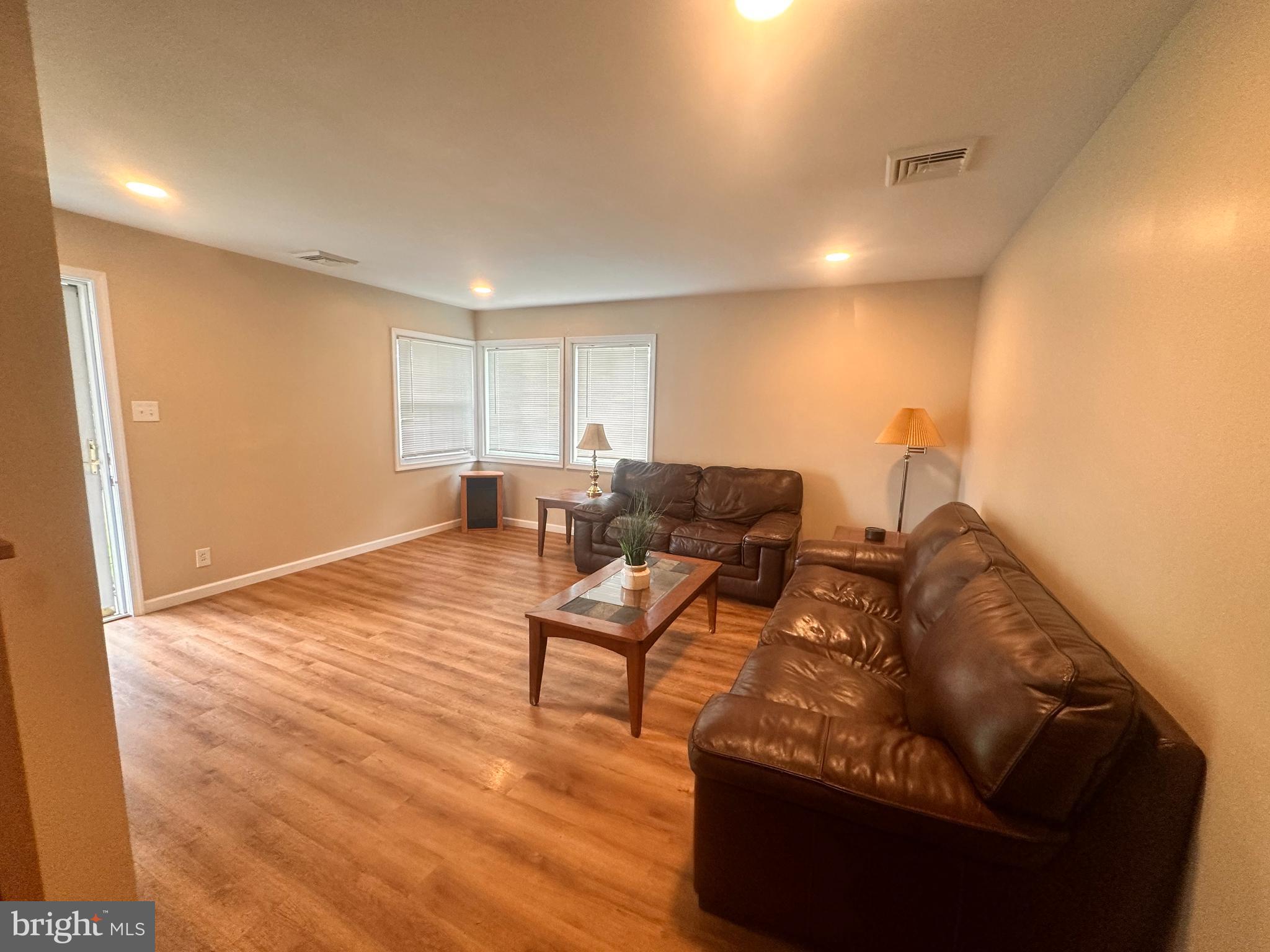 FAIRLESS HILLS - Residential