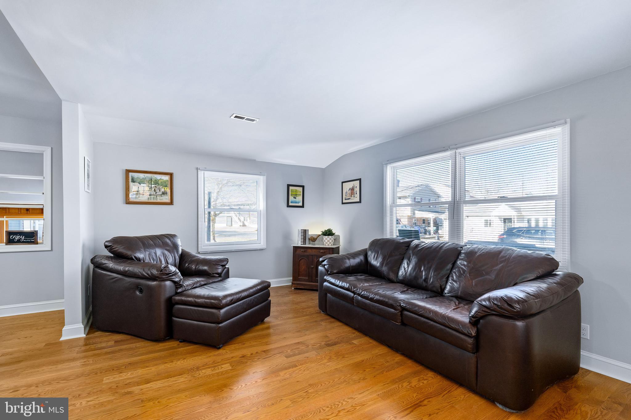 CRYSTAL BEACH MANOR - Residential