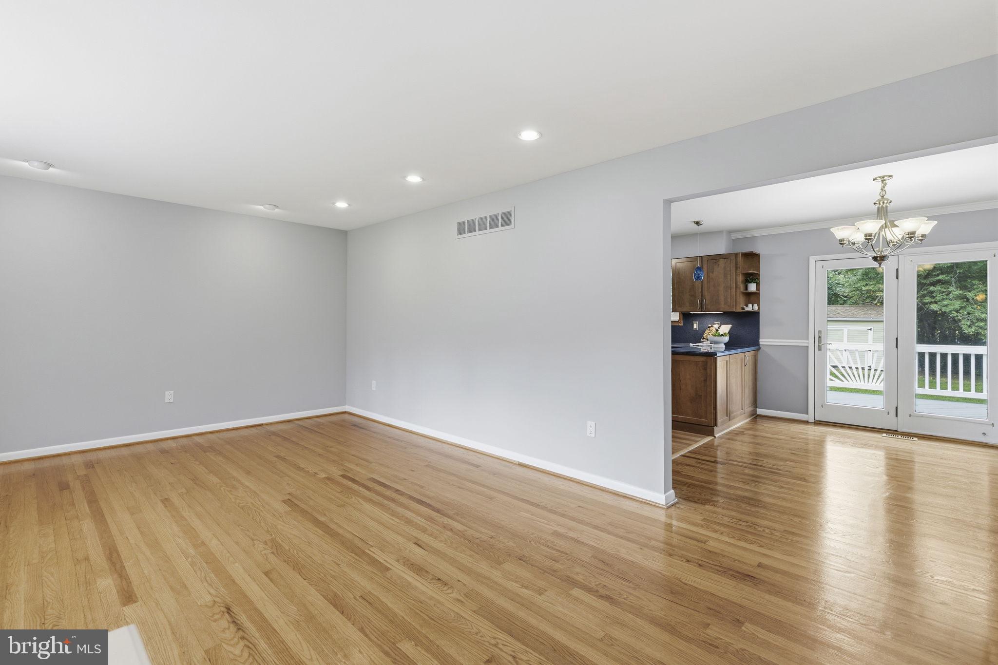 WOODCREST - Residential