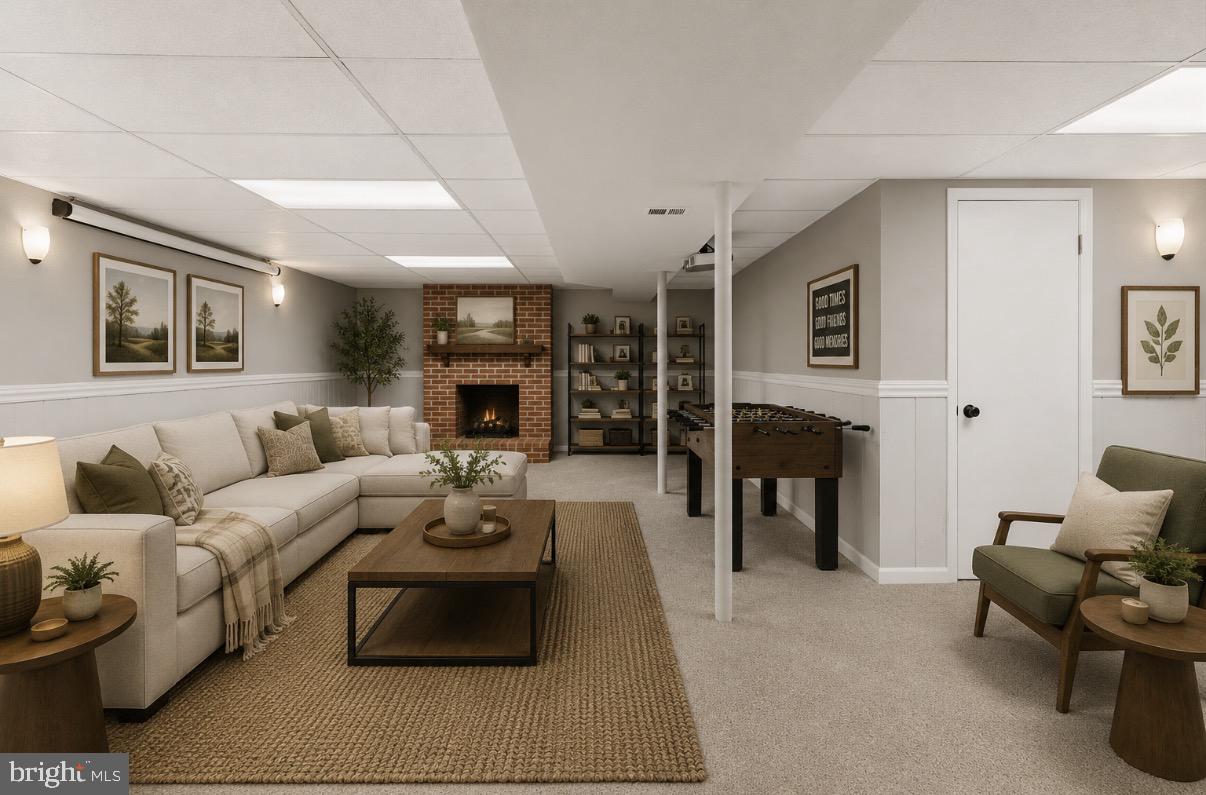 WOODCREST - Residential