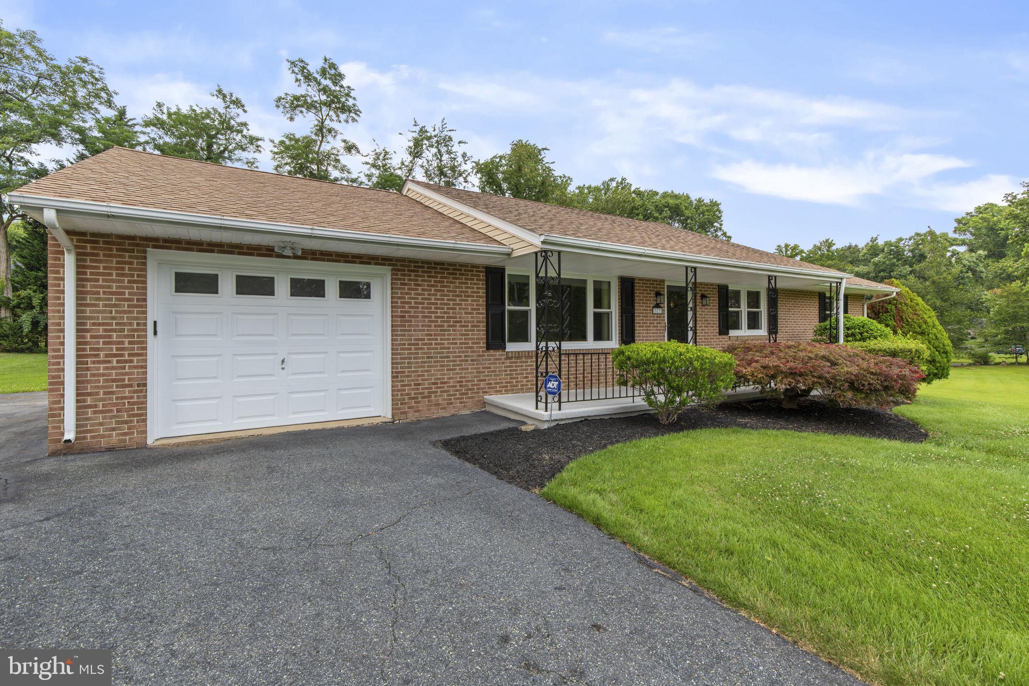 WOODCREST - Residential