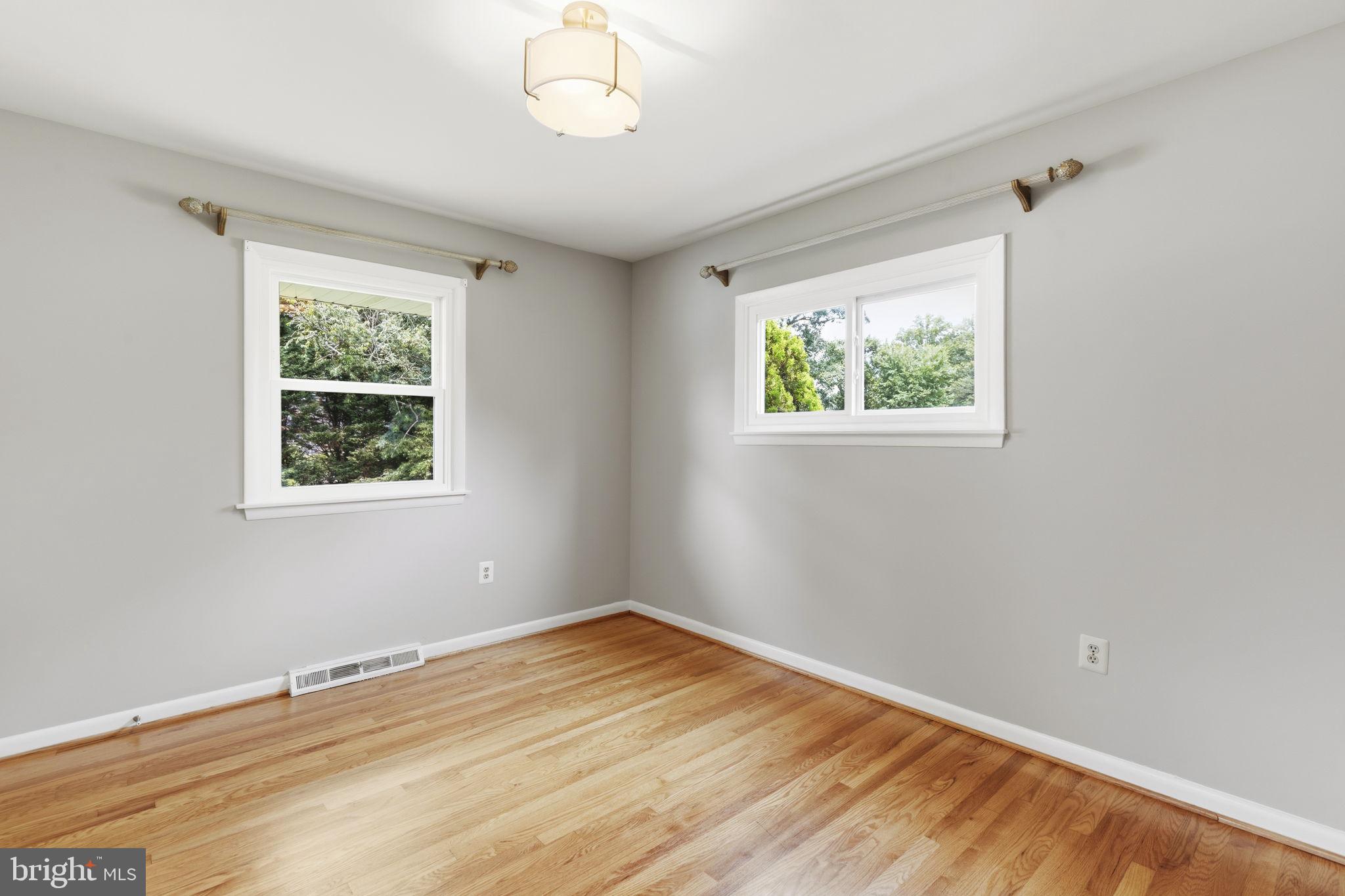 WOODCREST - Residential