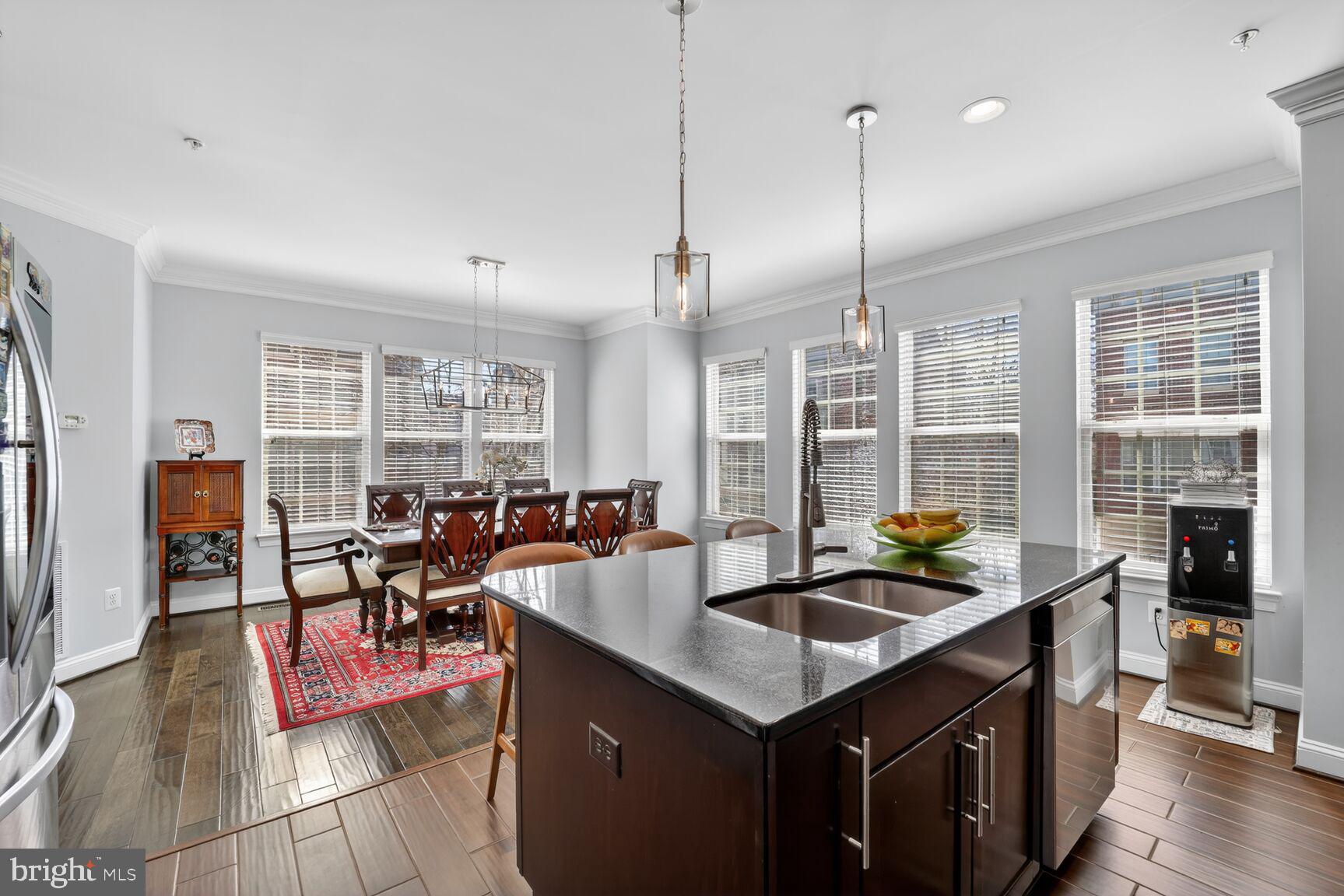 POTOMAC OVERLOOK CONDO - Residential