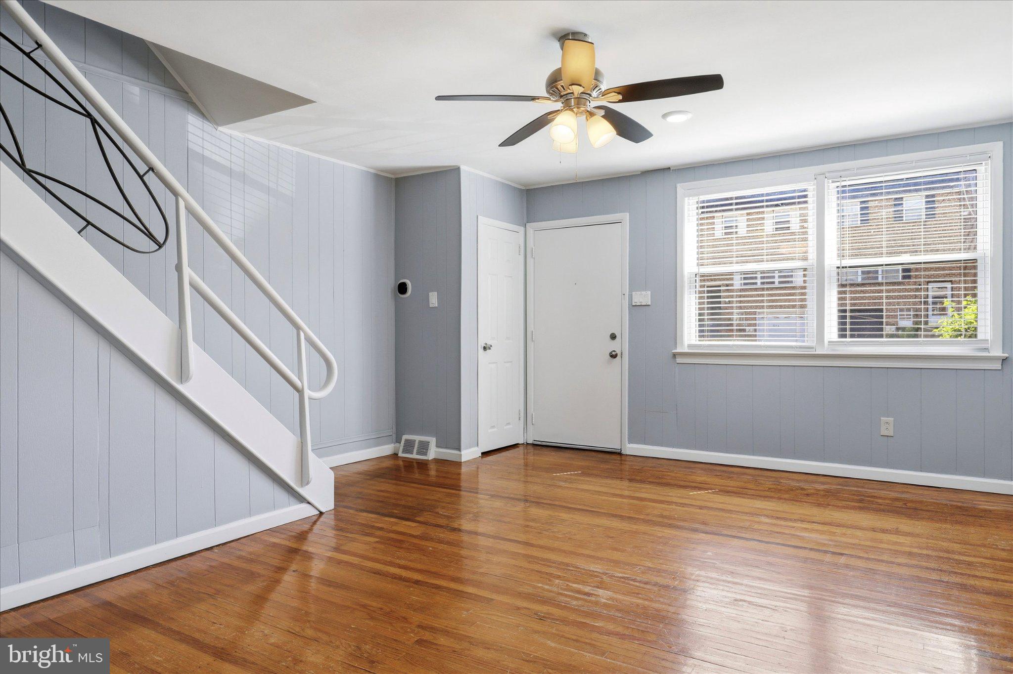 NORRISTOWN - Residential