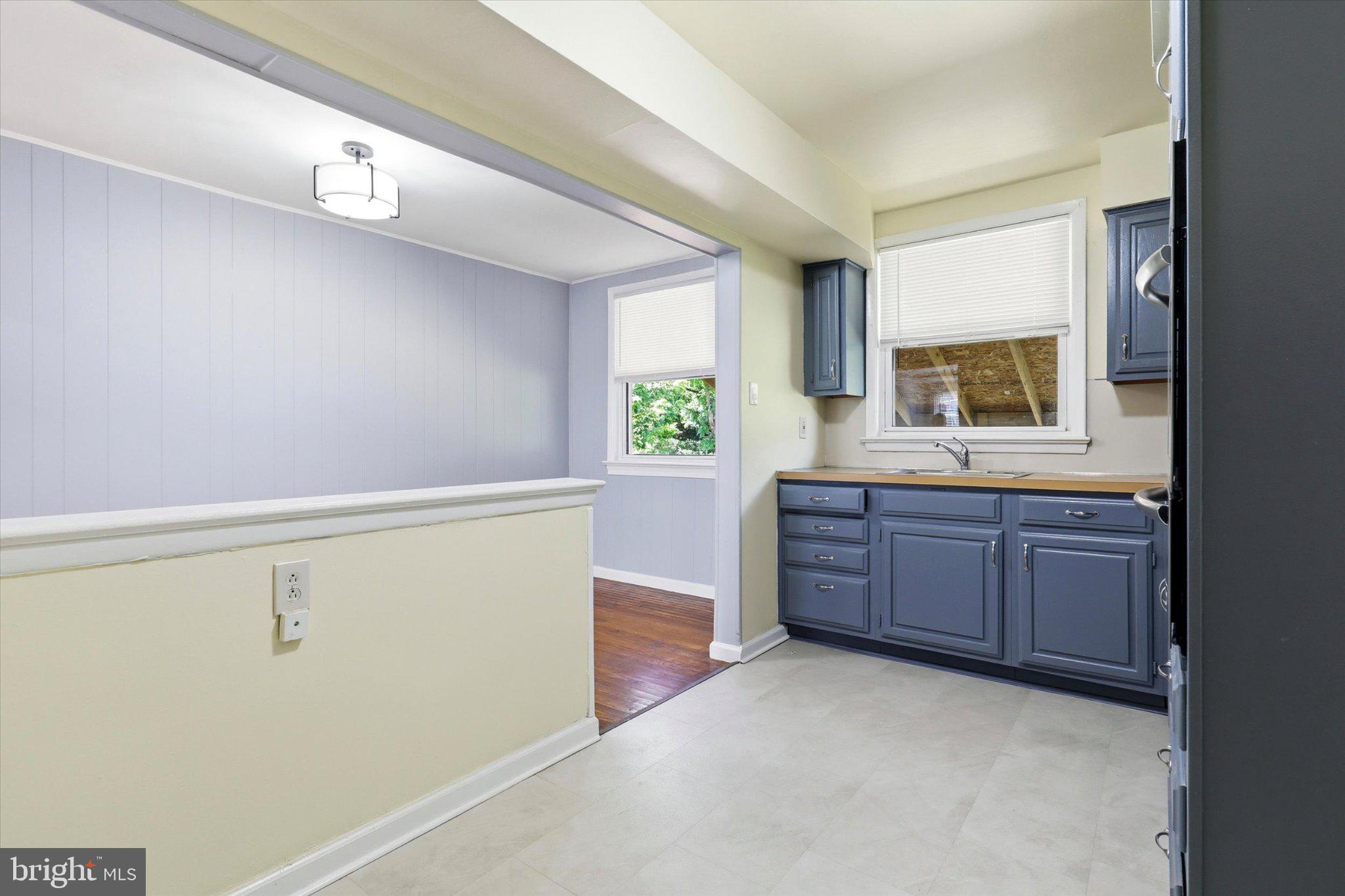 NORRISTOWN - Residential