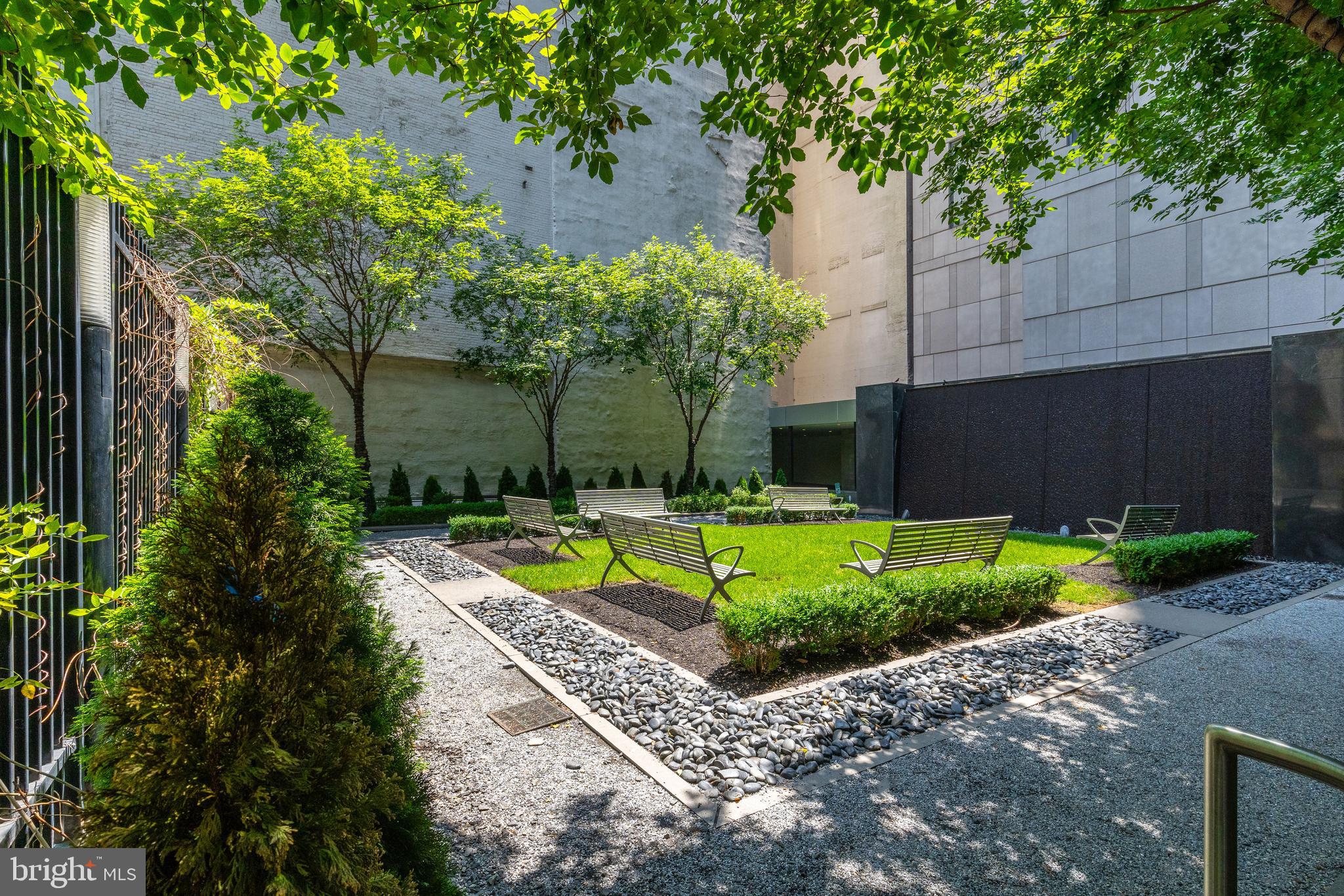 CENTER CITY - Residential