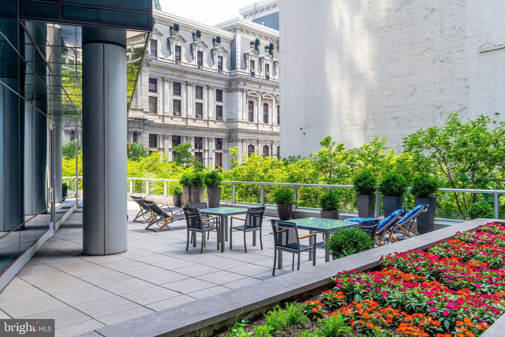 CENTER CITY - Residential