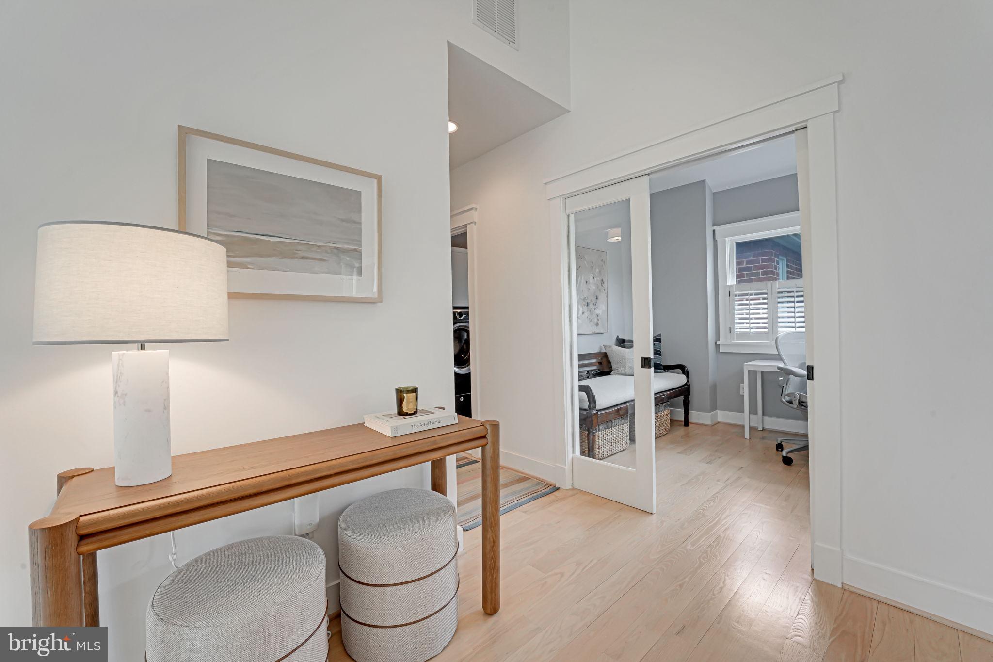 ROSEMONT PARK - Residential