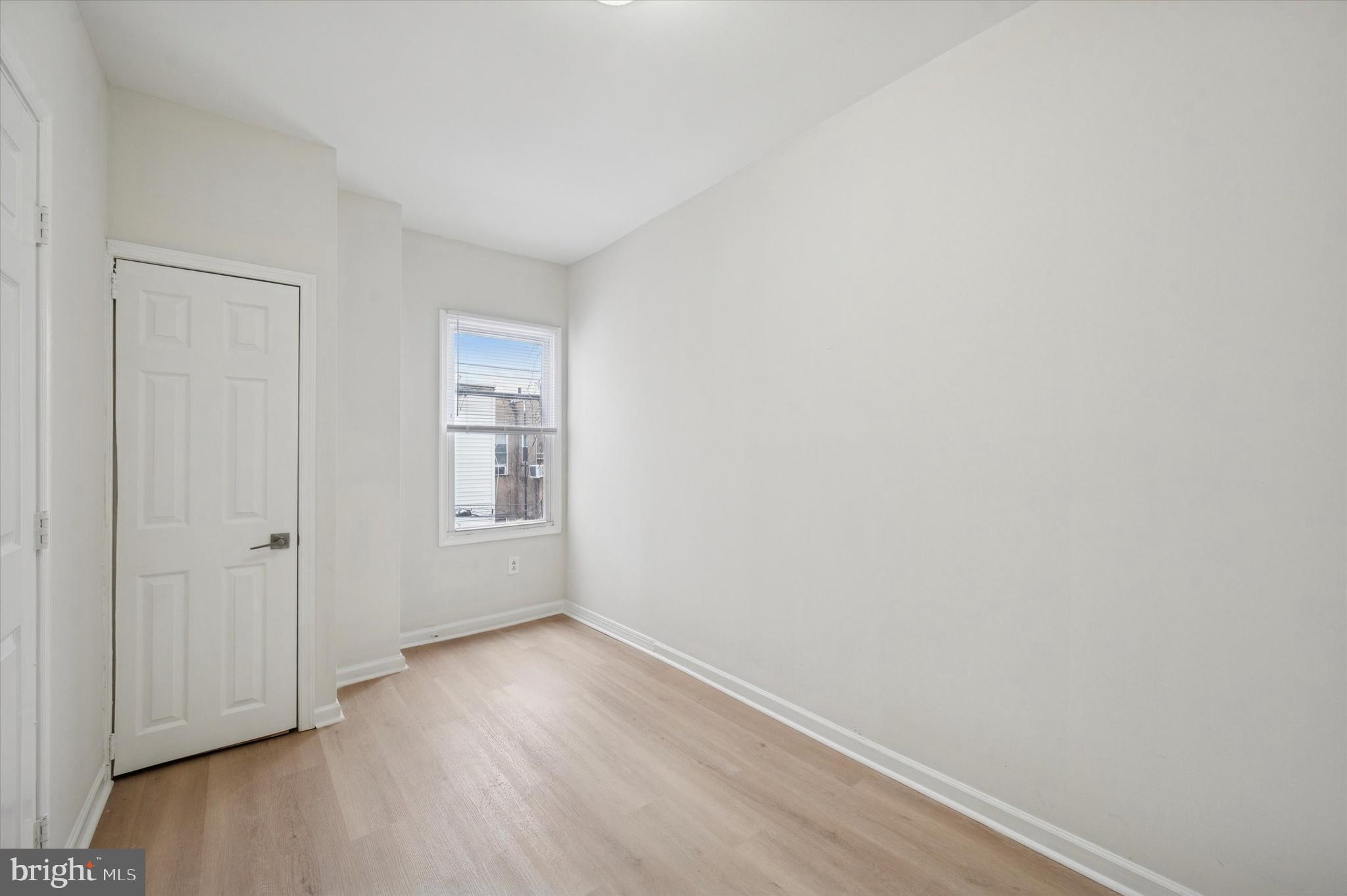 STRAWBERRY MANSION - Residential